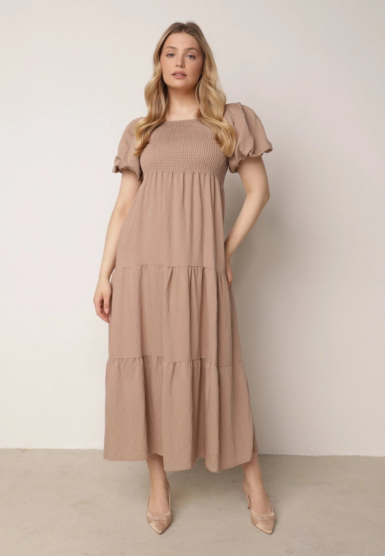 j&x Rochie Bej