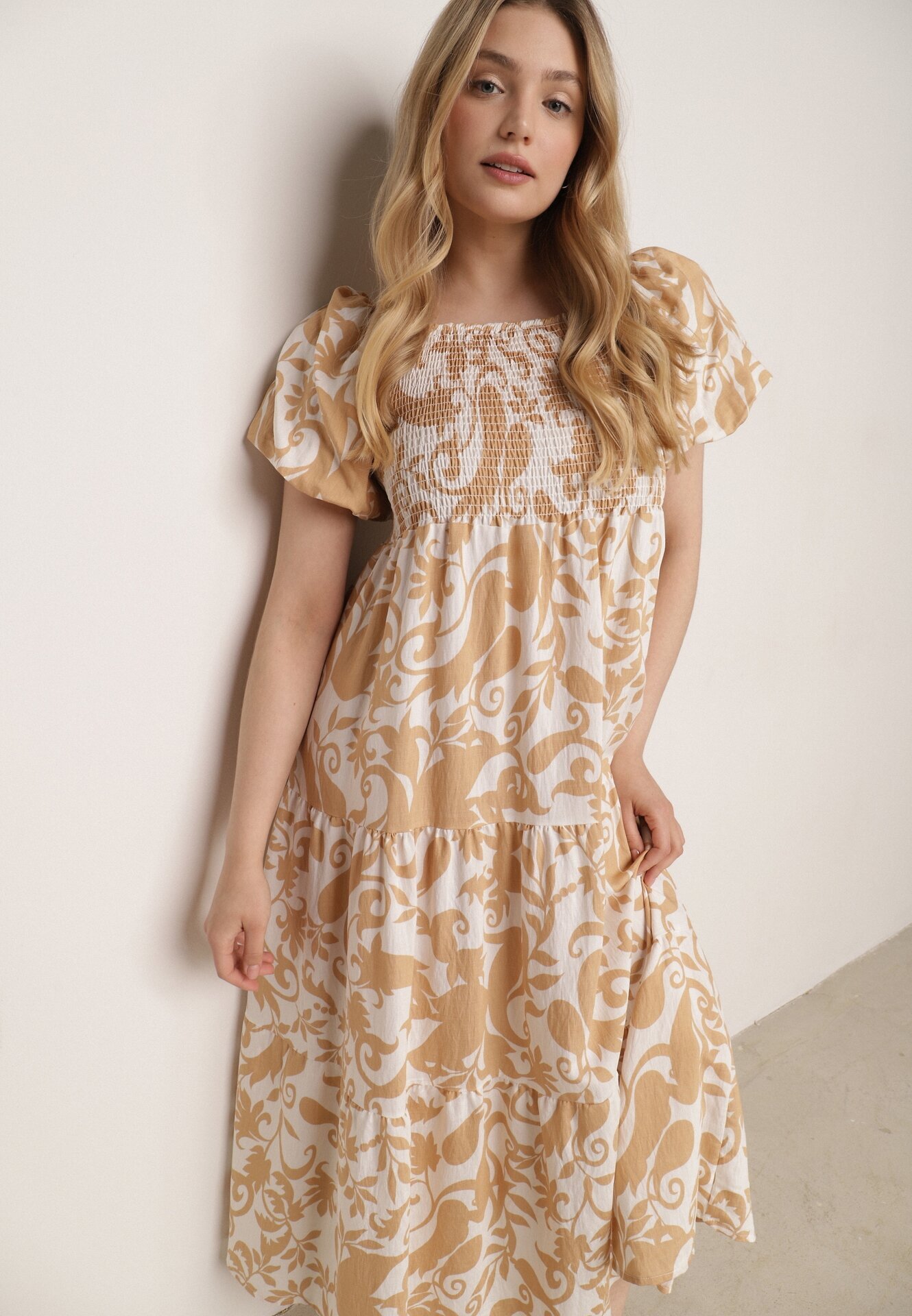 j&x Rochie Bej