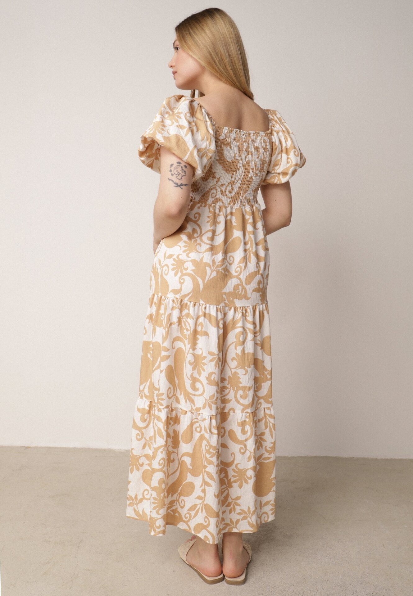 j&x Rochie Bej