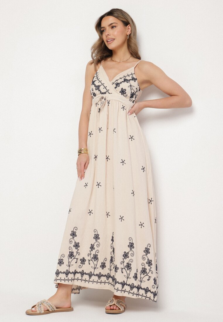j&x Rochie Bej deschis din viscoză Decorată cu broderii Lunireia