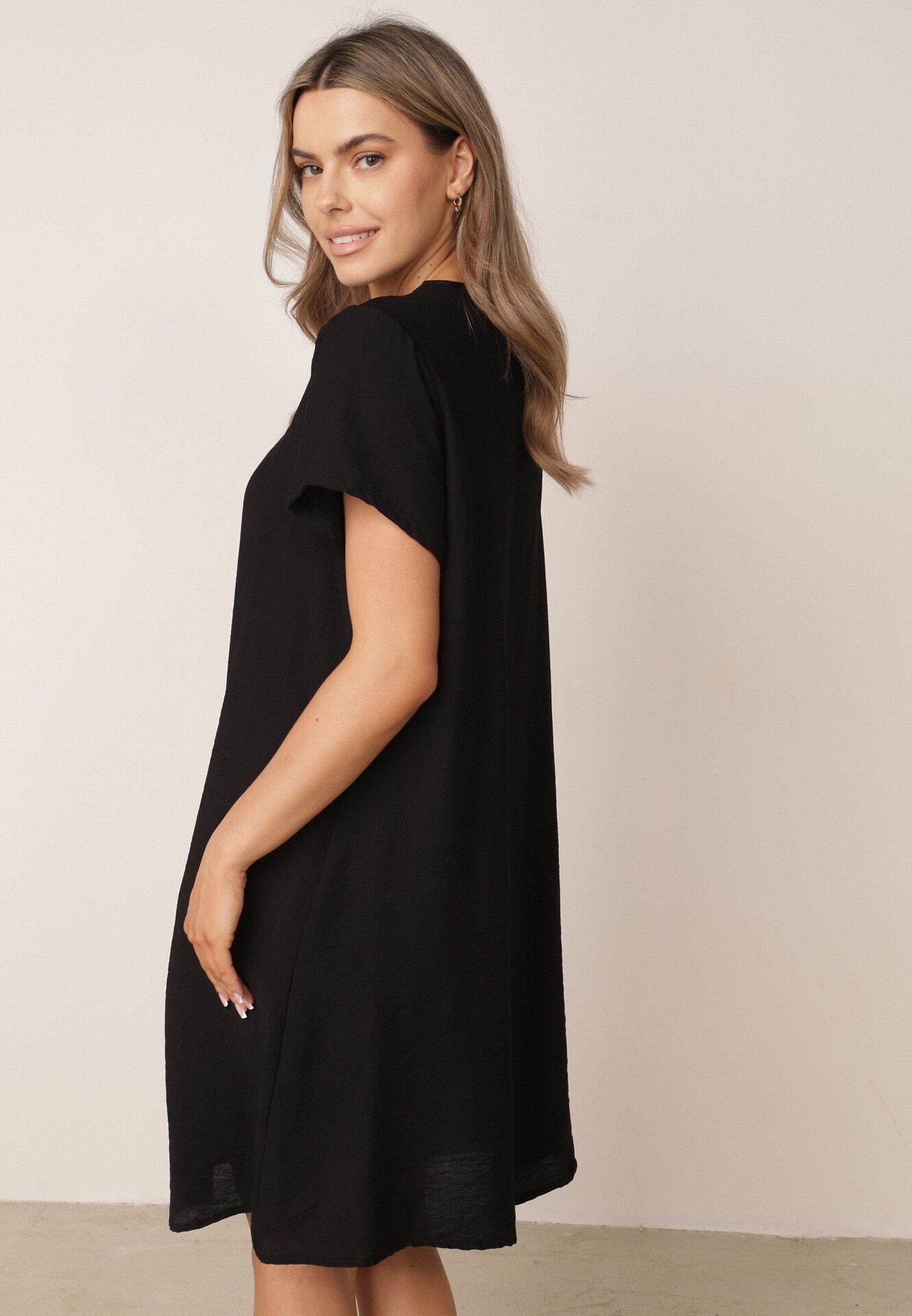 j&x Rochie Neagră
