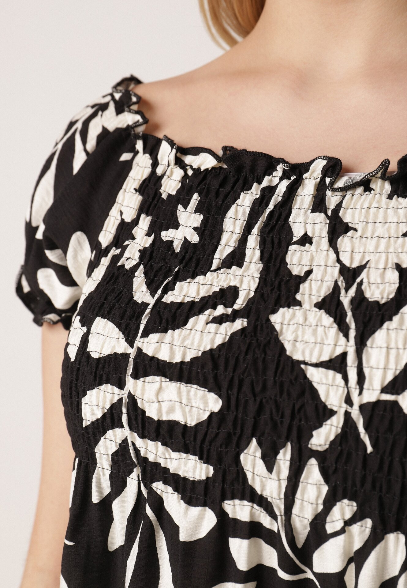 j&x Rochie Neagră