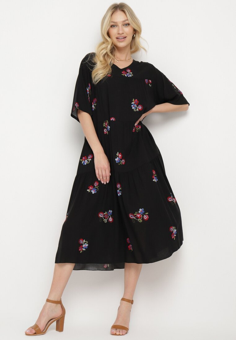 j&x Rochie Neagră de Vâscoză cu Croială Cloș și Mânecă Scurtă Givinia
