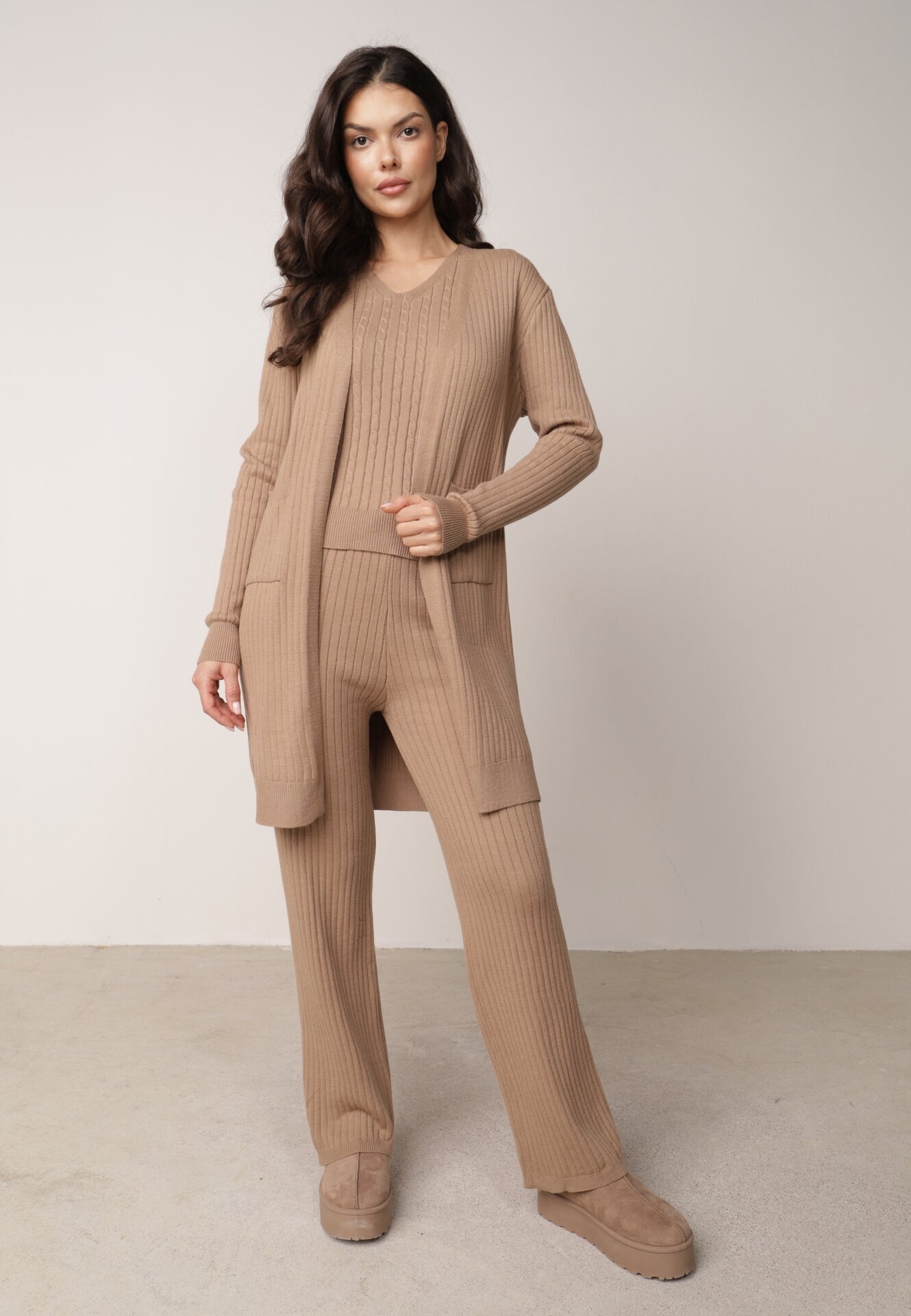 j&x Set din tricot cu bumbac 3 piese: cardigan pantaloni și vestă Vordelia Bej
