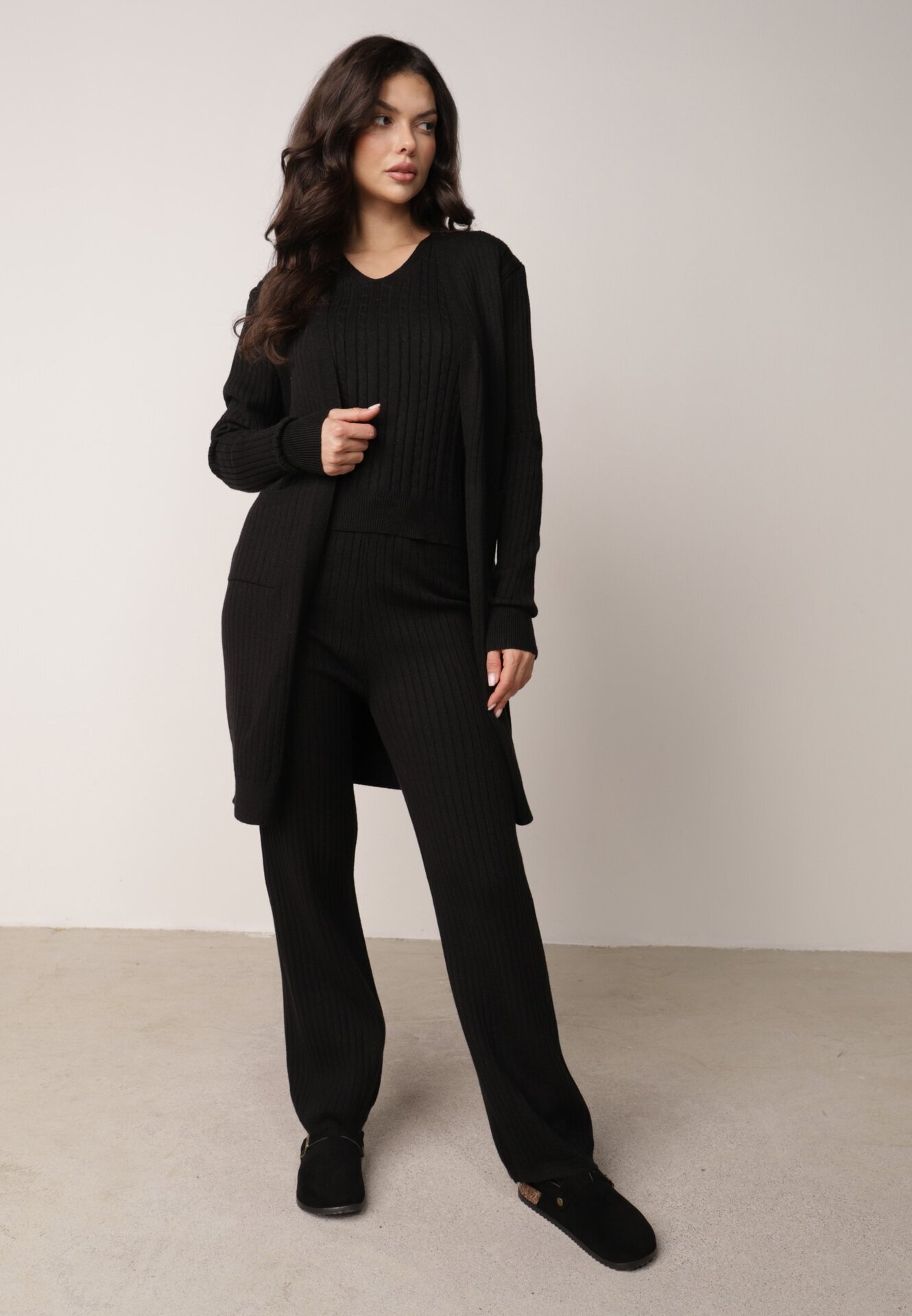 j&x Set din tricot cu bumbac 3 piese: cardigan pantaloni și vestă Vordelia Negru