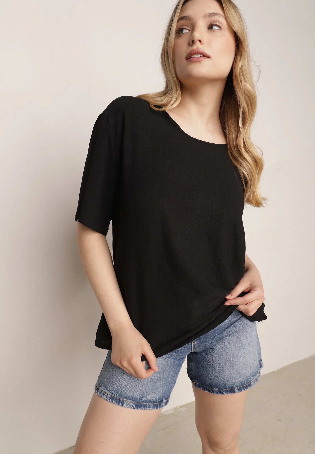 j&x T-shirt Negru