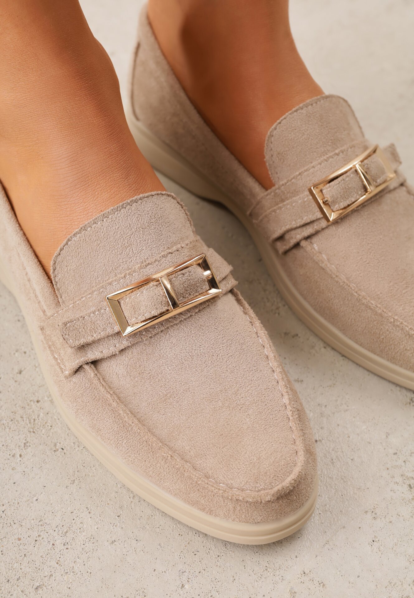 joalice paris Moccasini Bej închis cu Ornament Metalic Dreptunghiular Aeleorane