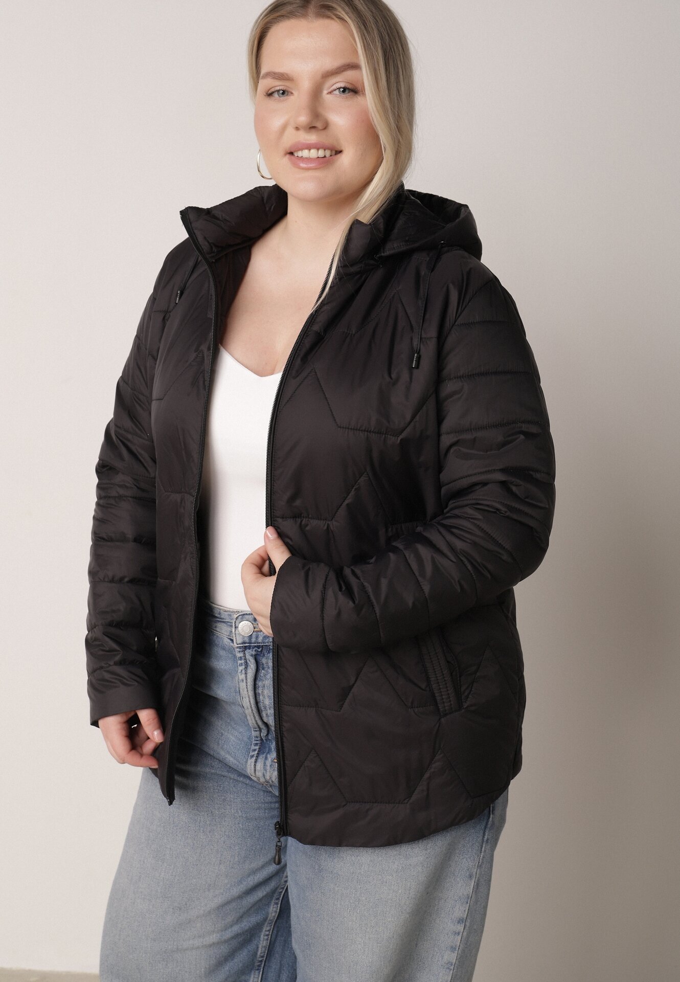 jstyle Jachetă Neagră Matlasată cu Glugă Detașabilă Nalaniel