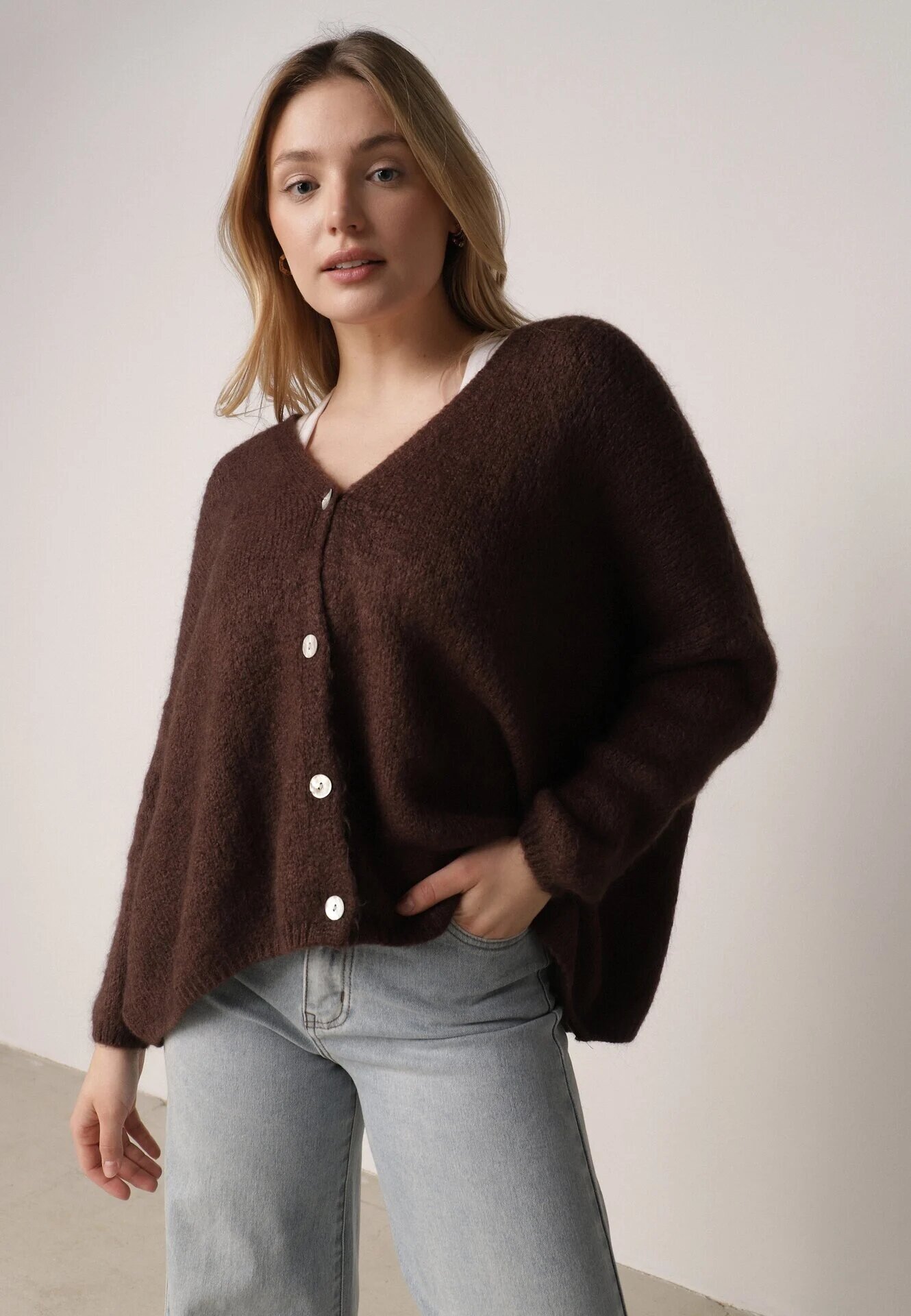 jumelle Cardigan Maro cu decolteu în V din tricot cu lână și mohair Lismio