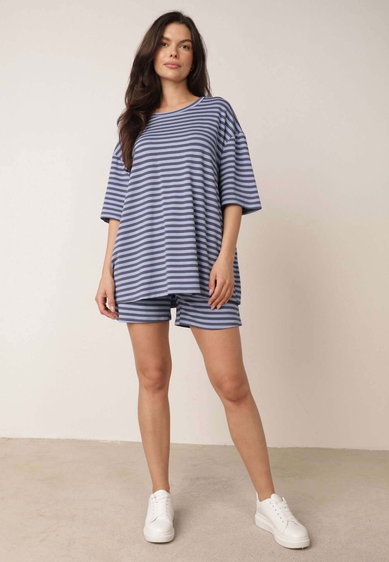 jumelle Compleu de vară oversize din vâscoză cu dungi T-shirt și short Agathona Albastru