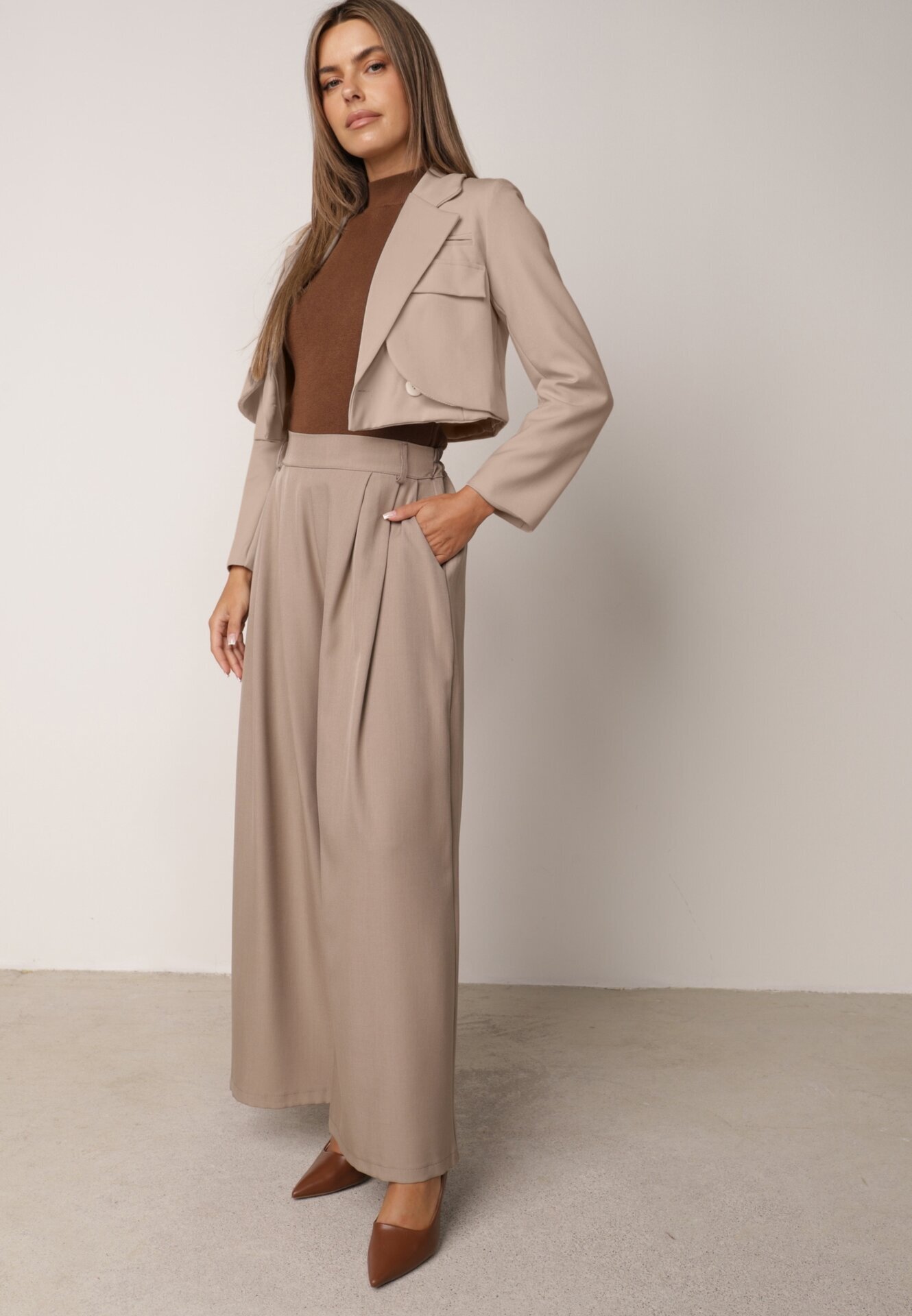 jumelle Pantaloni Maro deschis stil Palazzo cu buzunare oblice Adivena