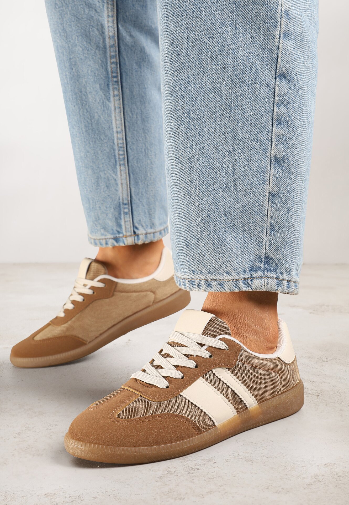 lady glory Sneakers Teniși Bej închis cu Benzi Decorative Jenavena