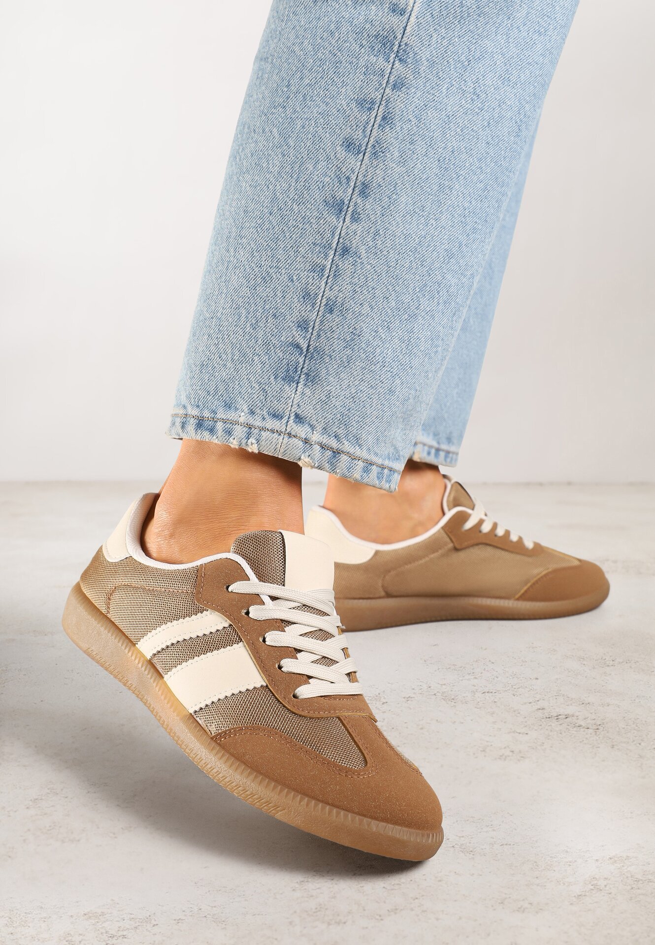 lady glory Sneakers Teniși Bej închis cu Benzi Decorative Jenavena