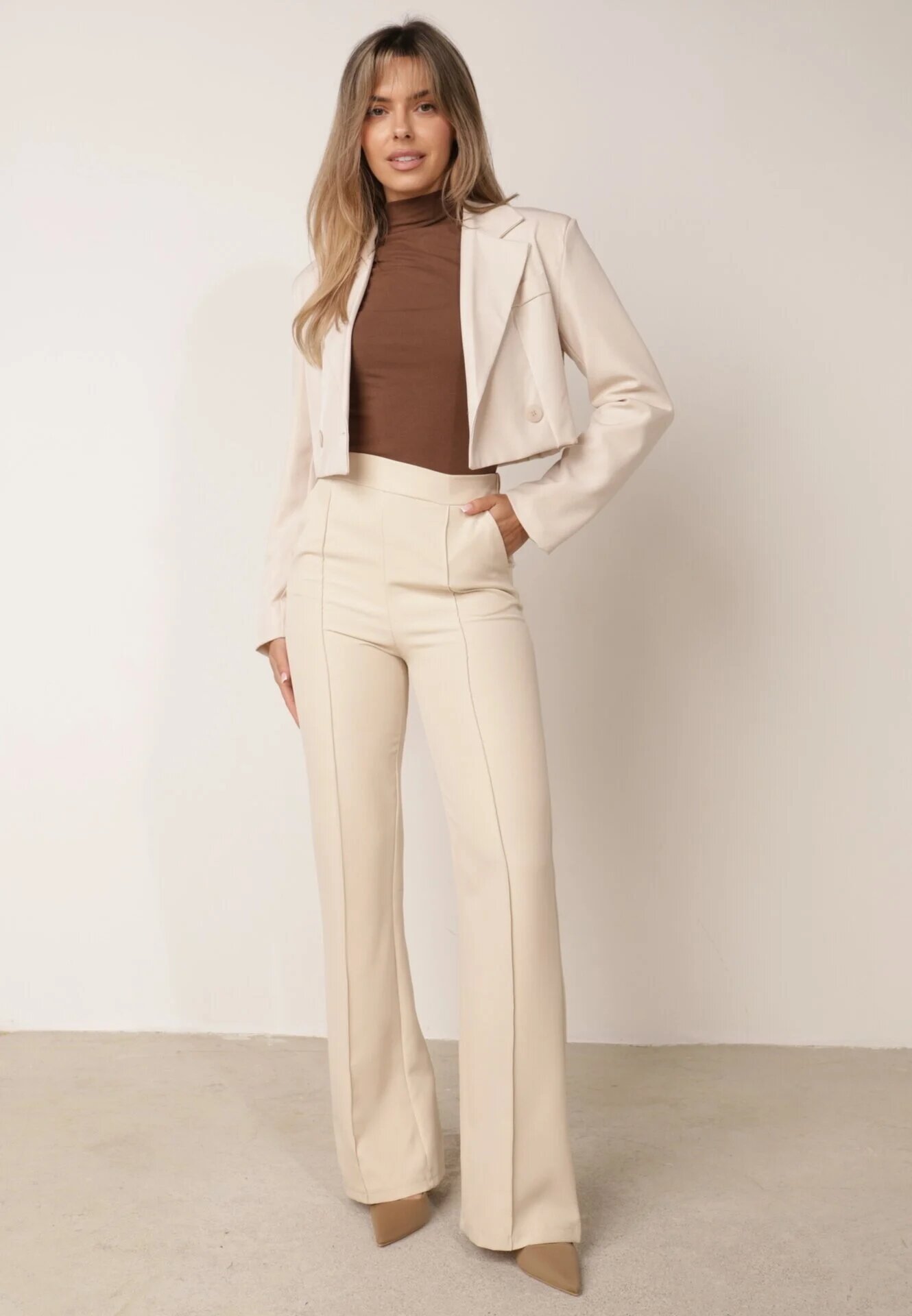 lily rose Pantaloni eleganți bej cu picioare largi și cu elastic în talie Leilma
