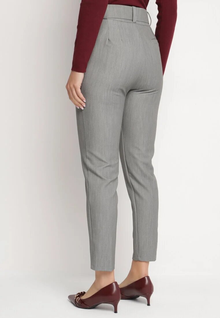lily rose Pantaloni Gri De Costum Cu Viscoză Decorați Cu O Curea Lată Atteriana