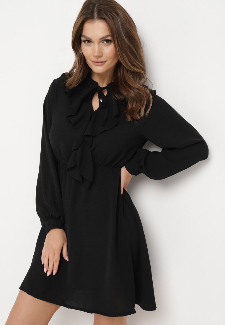 lily rose Rochie neagră mini evazată cu talie elastică și legătură la decolteu Aganzza