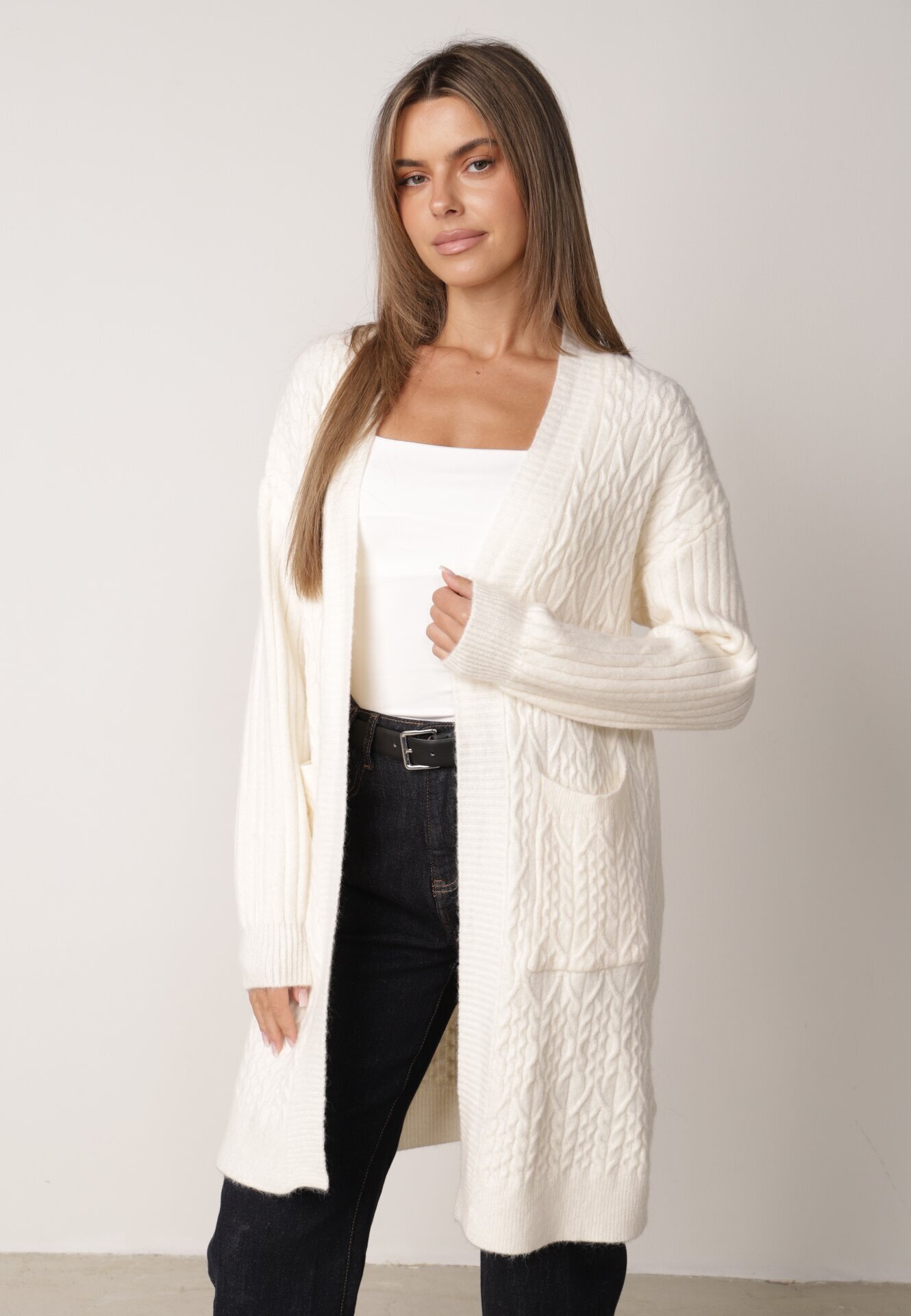 m&d fashion Cardigan cu croi lung și împletituri Lerlit Bej deschis