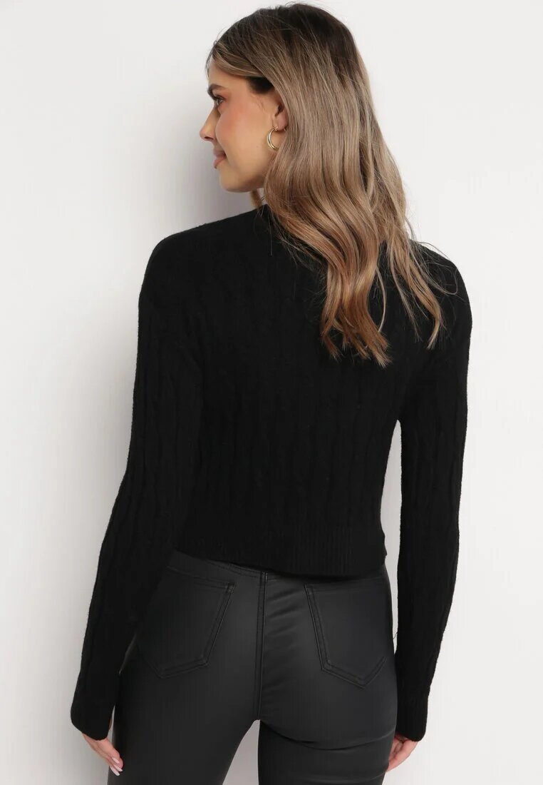 m&d fashion Pulover Negru cu torsadă și decolteu triunghiular Goldria