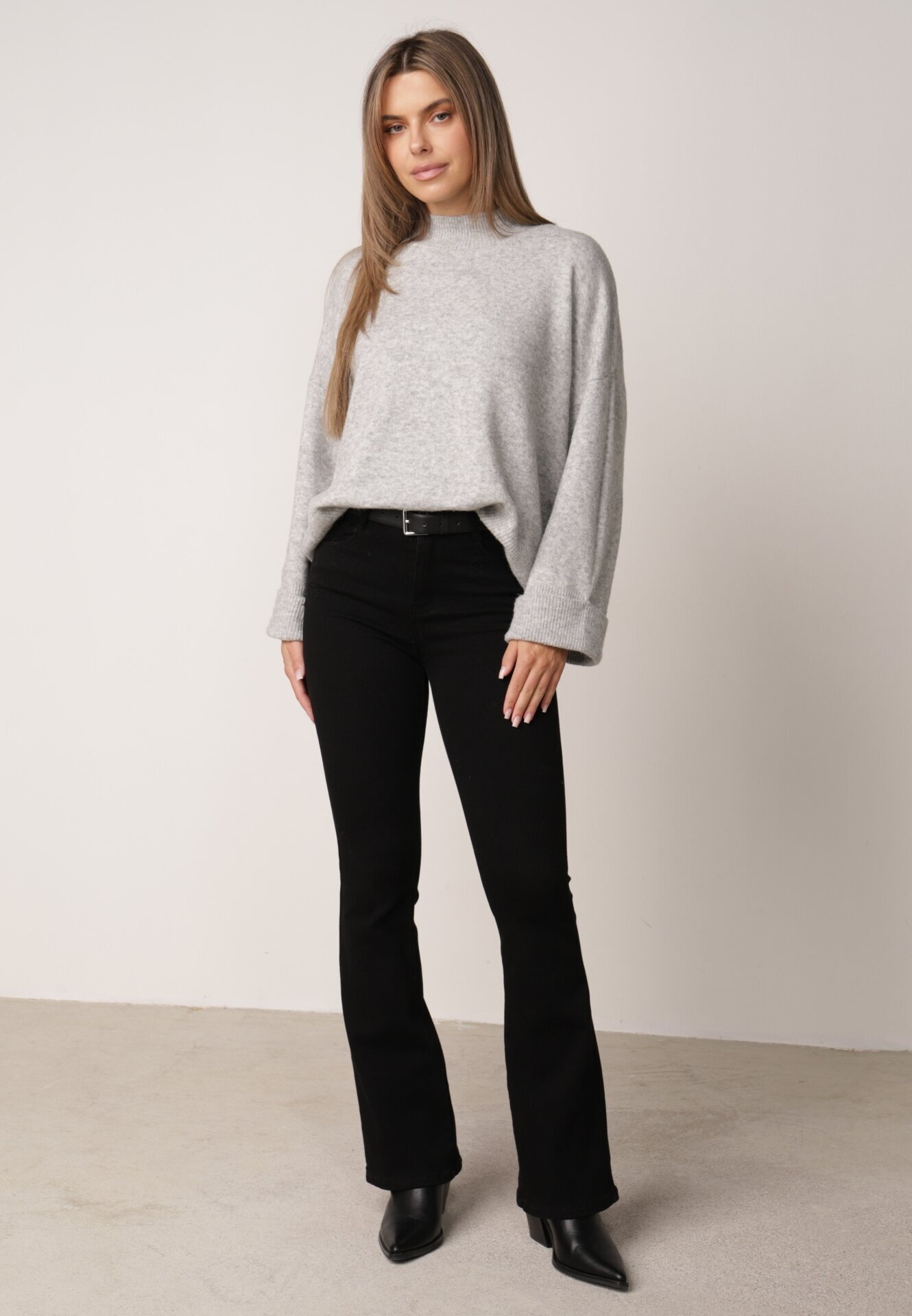 m&d fashion Pulover oversize cu adaos de lână cu guler înalt și manșete întoarse Jalowia Gri