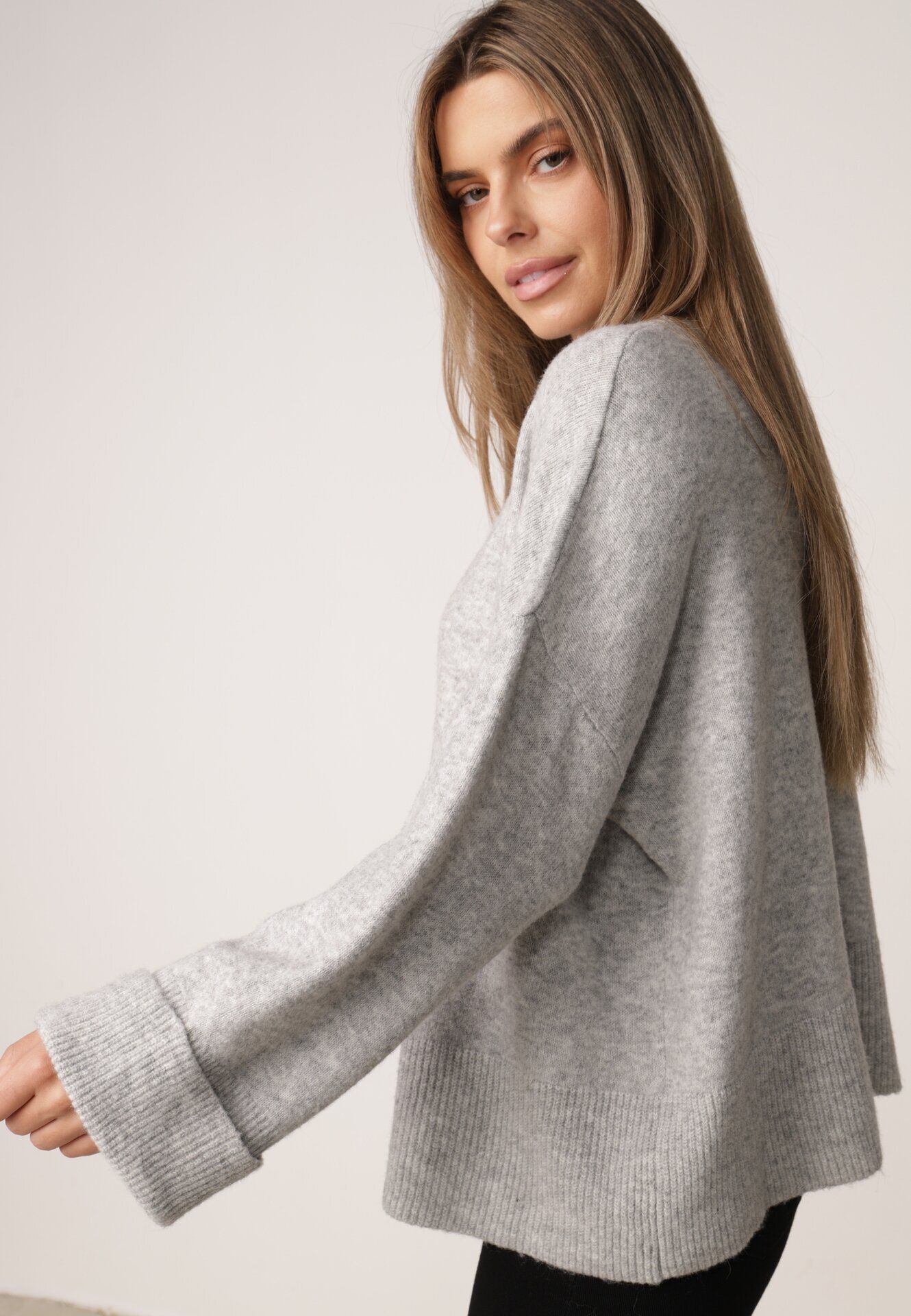 m&d fashion Pulover oversize cu adaos de lână cu guler înalt și manșete întoarse Jalowia Gri