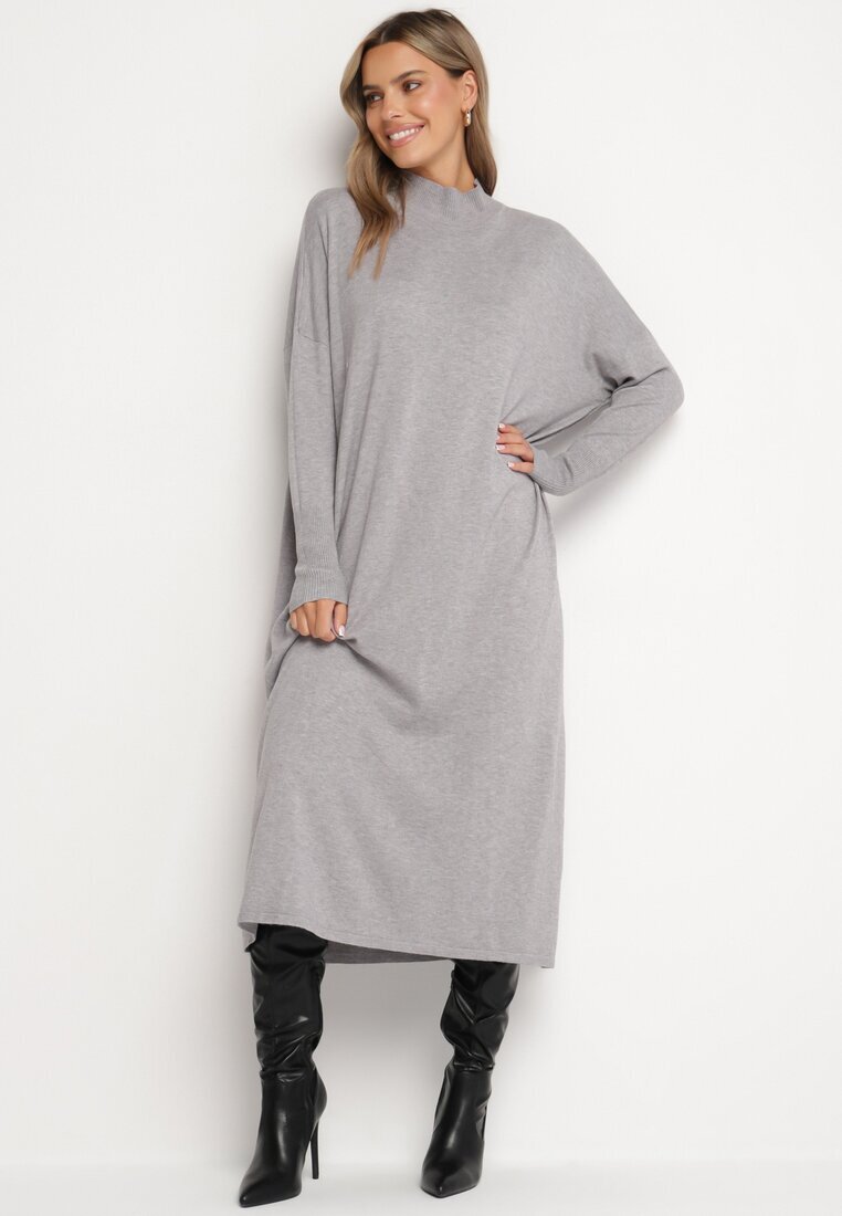 m&d fashion Rochie Pulover Gri deschis cu Guler înalt și Vâscoză cu Croi tip cutie Alirinna