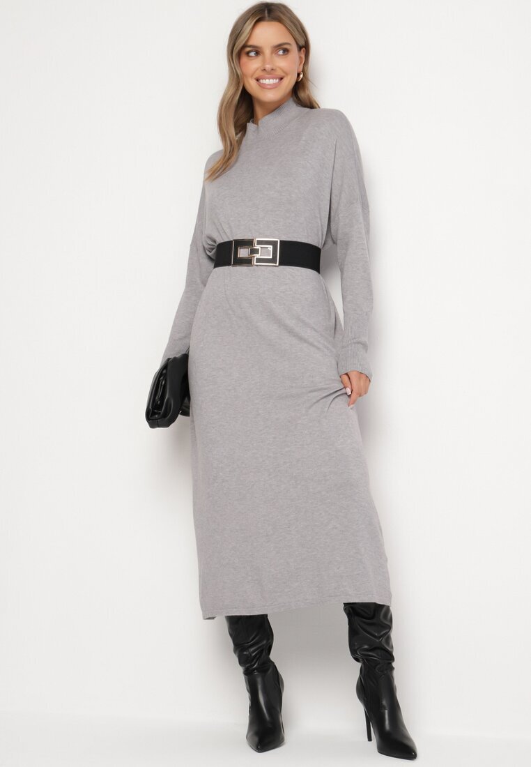 m&d fashion Rochie Pulover Gri deschis cu Guler înalt și Vâscoză cu Croi tip cutie Alirinna