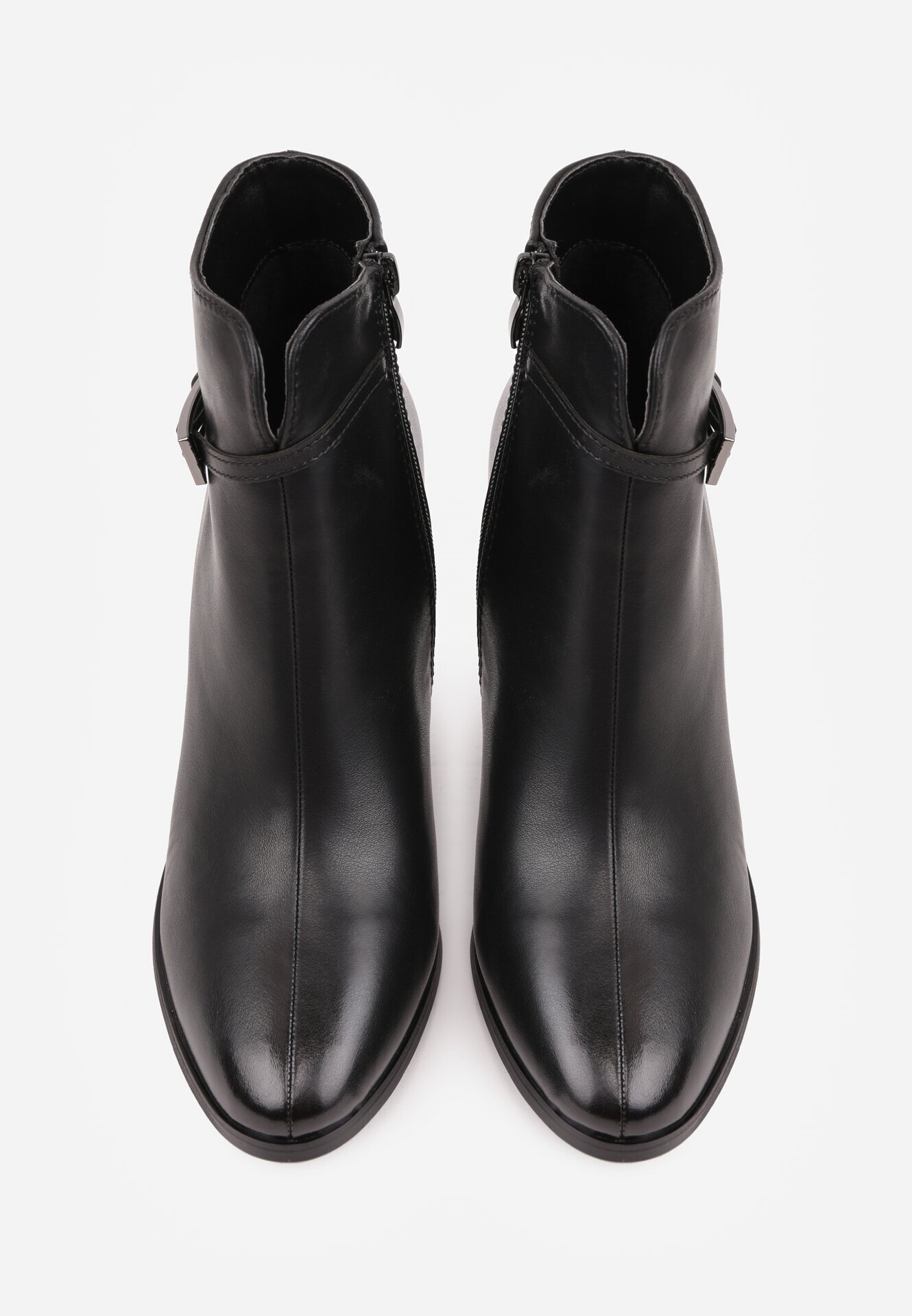 m.daszynski Botine Negre