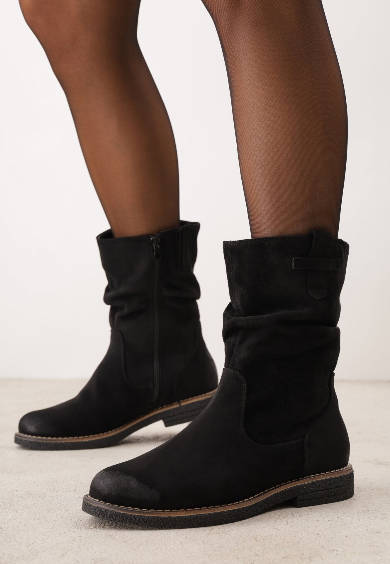 m.daszynski Botine Negre