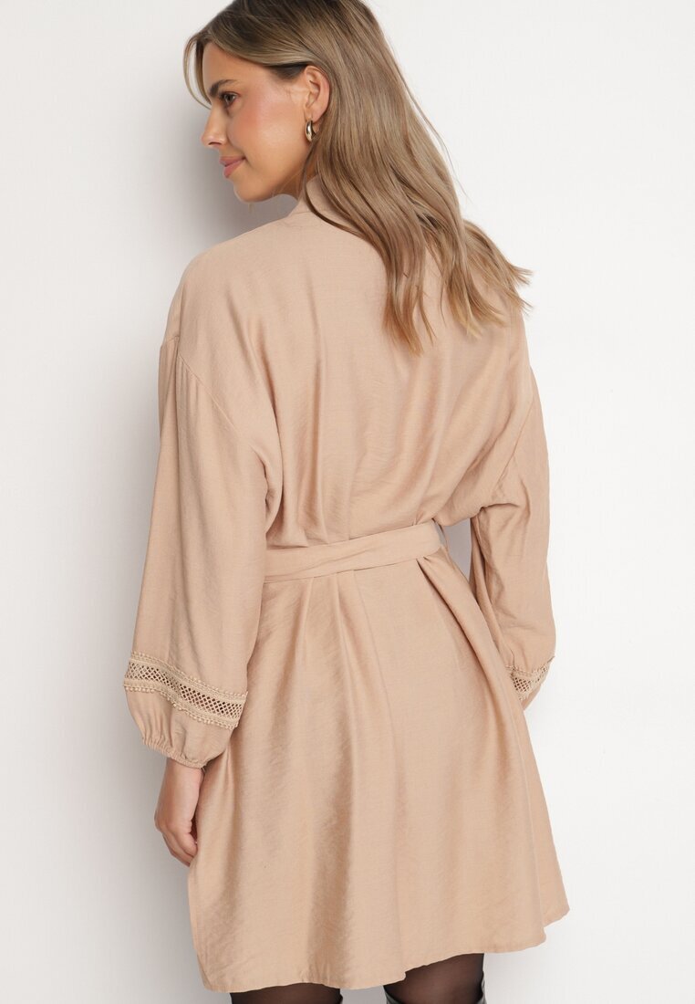 maja studio Rochie Bej de Viscoză Kimono cu Buzunare și Inserții Perforate Decorative Salanora