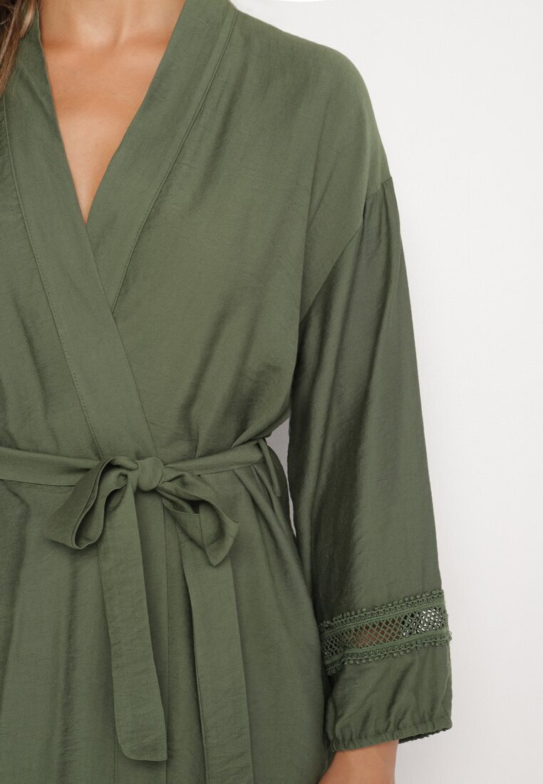 maja studio Rochie Kimono de Vâscoză Verde cu Buzunare și Inserții Ajurate Decorative Salanora