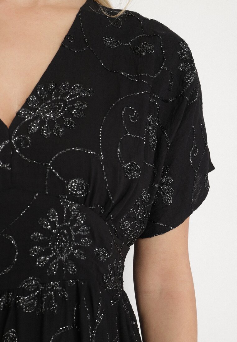 maja studio Rochie Neagră de Viscoză cu Fir Metalic și Broderie Nelvesia