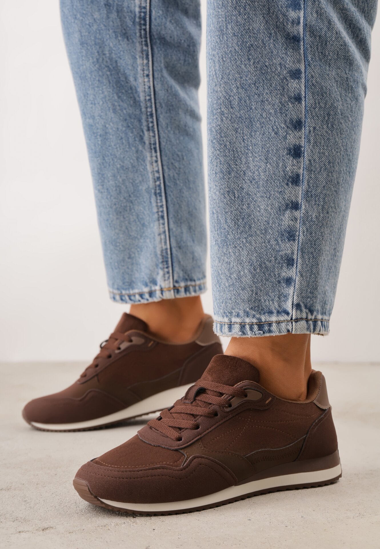 marquiiz Sneakers casuale din imitație de piele întoarsă cu talpă profilată Alevtina Maro