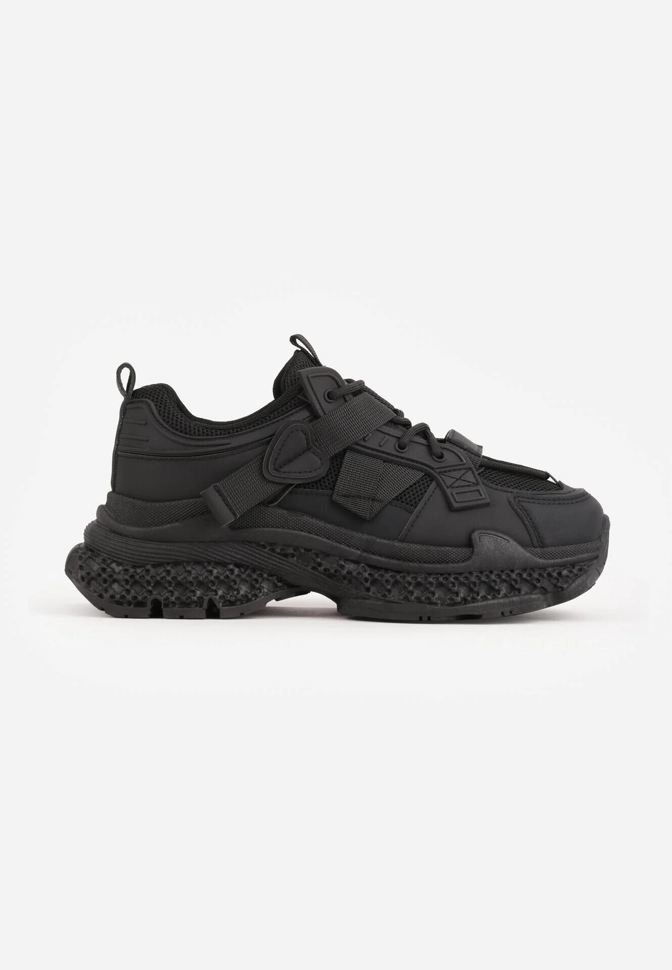 marquiiz Sneakers pe talpă groasă cu embosări și aplicație în formă de inimă Farina Negri