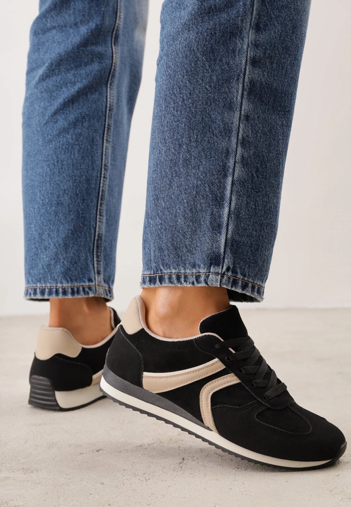 marquiiz Sneakers sport din imitație de piele întoarsă cu inserții geometrice Shanoom Negri