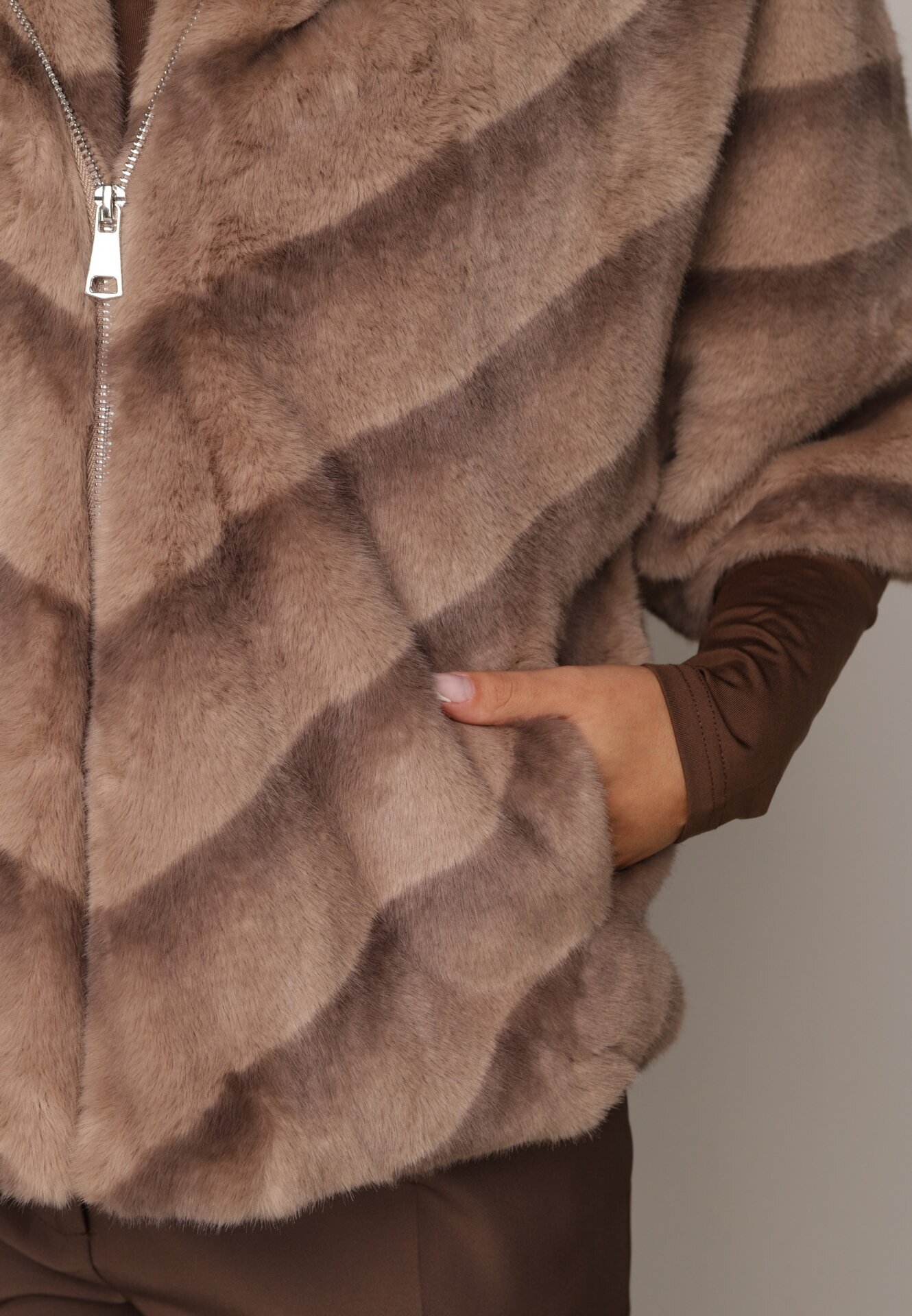 melya by melody Geacă Blană Bej Oversize cu Glugă și Mâneci 3/4 Idanne