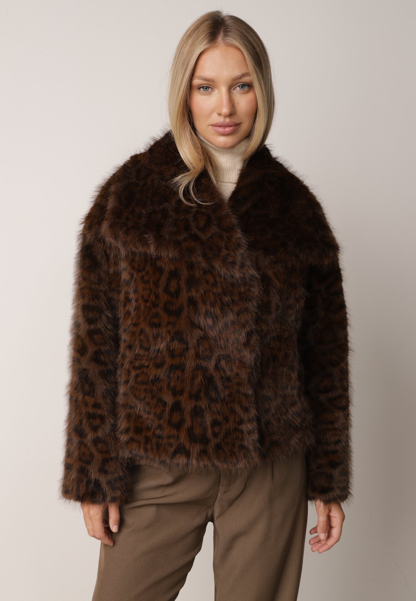 melya by melody Geacă Maro Blăniță cu imprimeu leopard cu buzunare oblice Nelaella