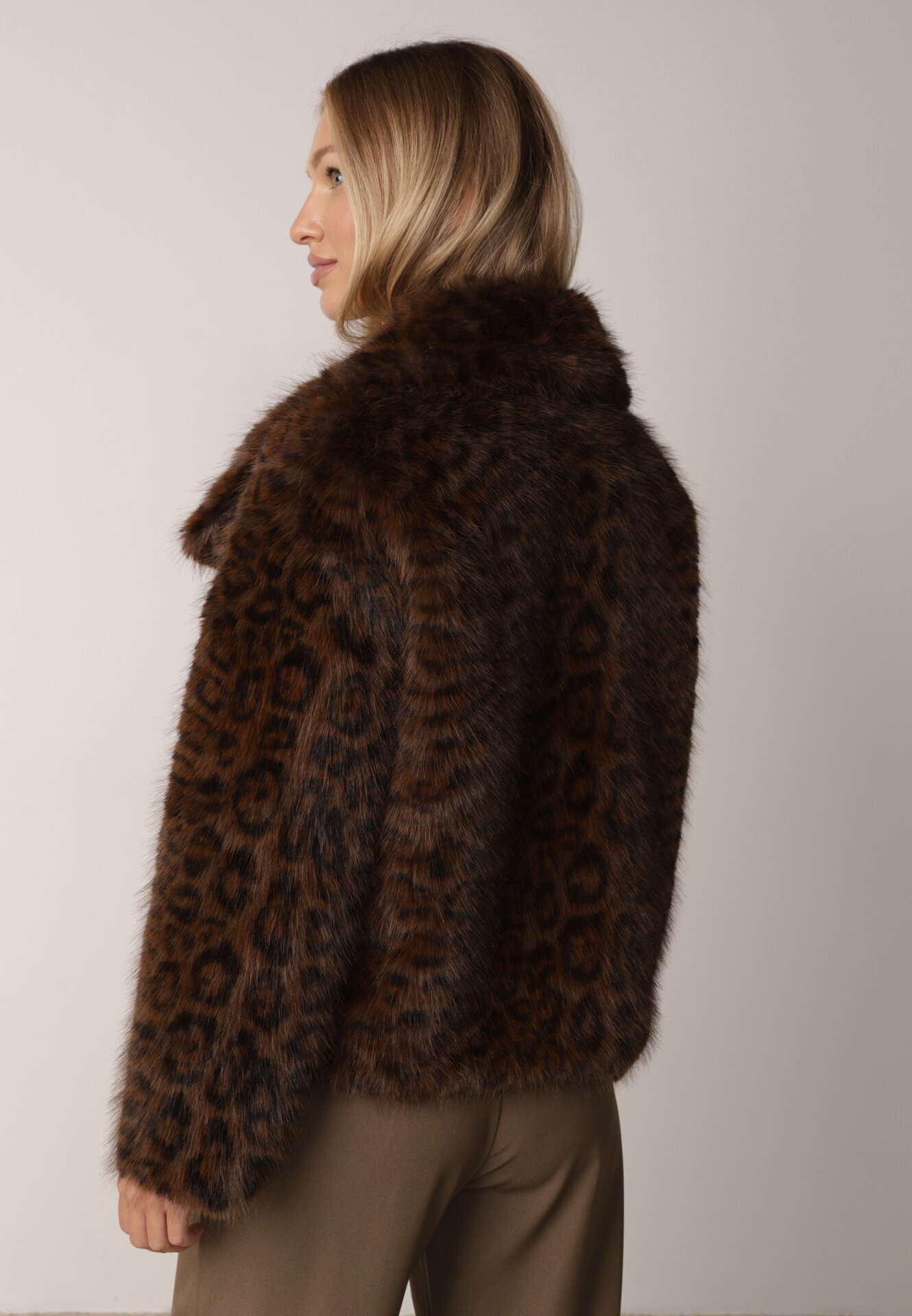 melya by melody Geacă Maro Blăniță cu imprimeu leopard cu buzunare oblice Nelaella