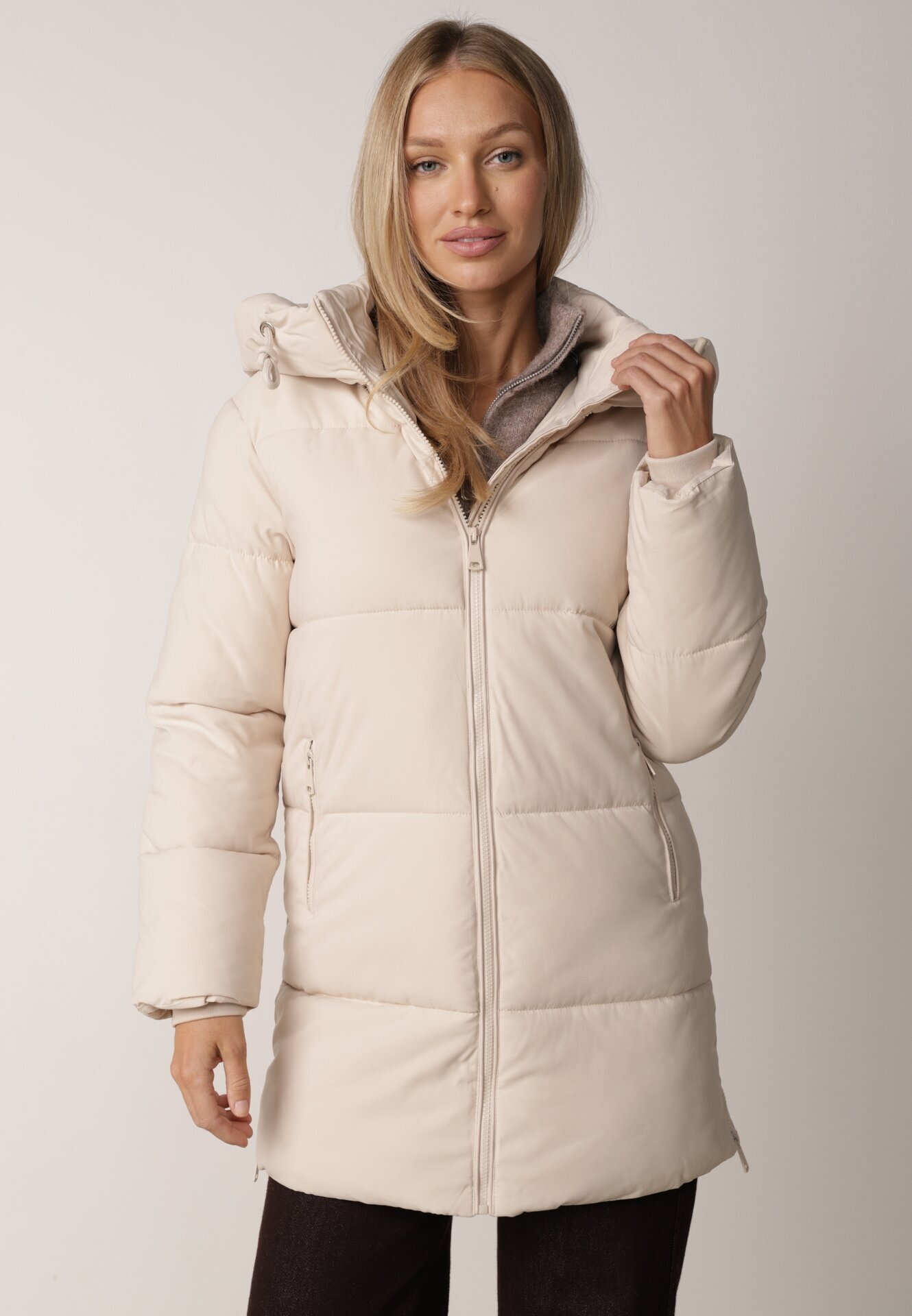 melya by melody Jachetă Bej cu matlasare lată și glugă nedetașabilă Fanja