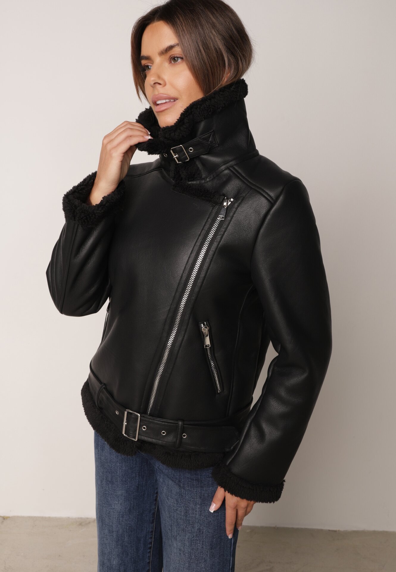 melya by melody Jachetă Neagră Asimetrică Biker cu Blană și Curea cu Cataramă Ciranola