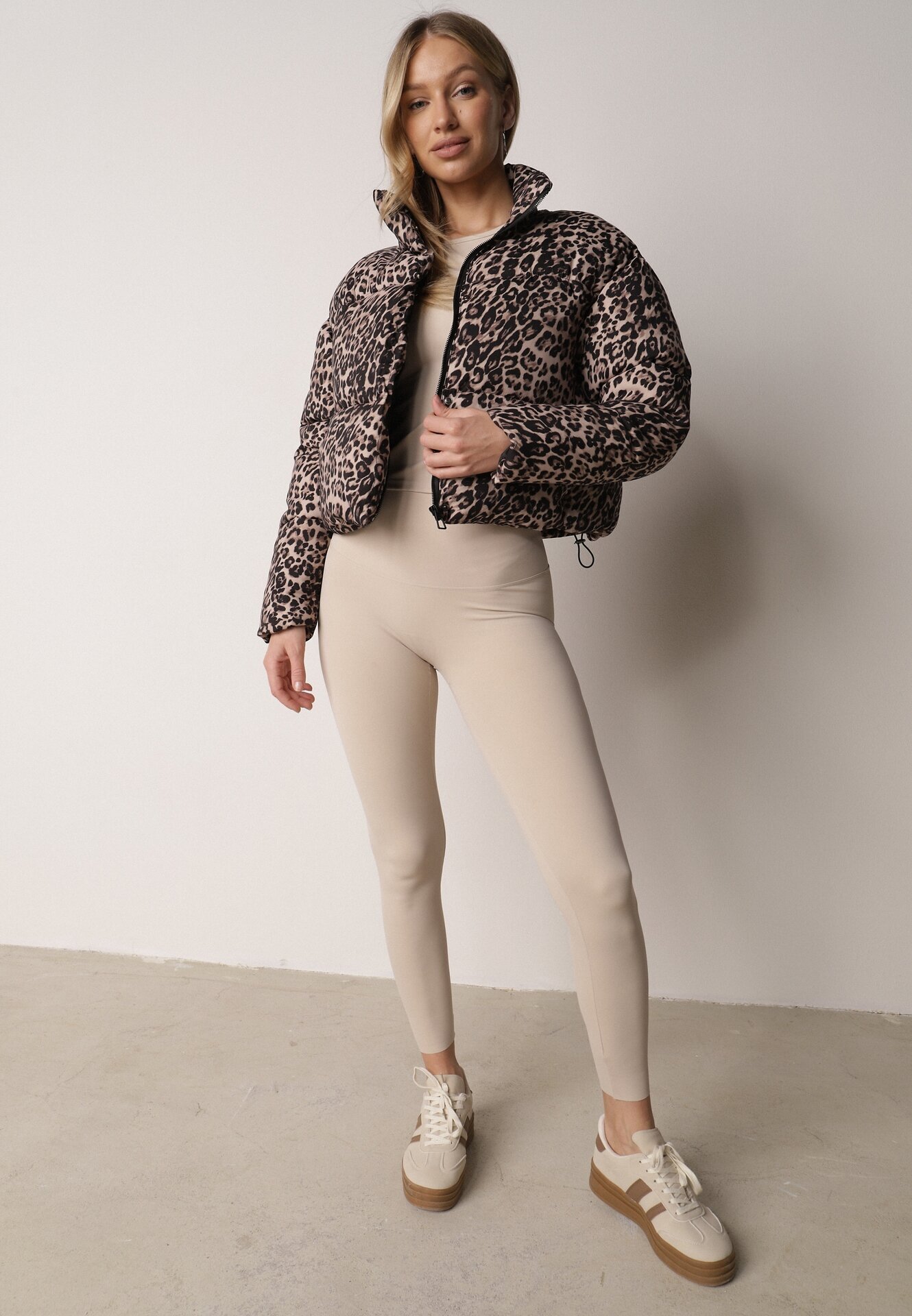 melya by melody Jachetă Scurtă Matlasată Maro cu Leopard Finisată cu manșete elastice Ivinia