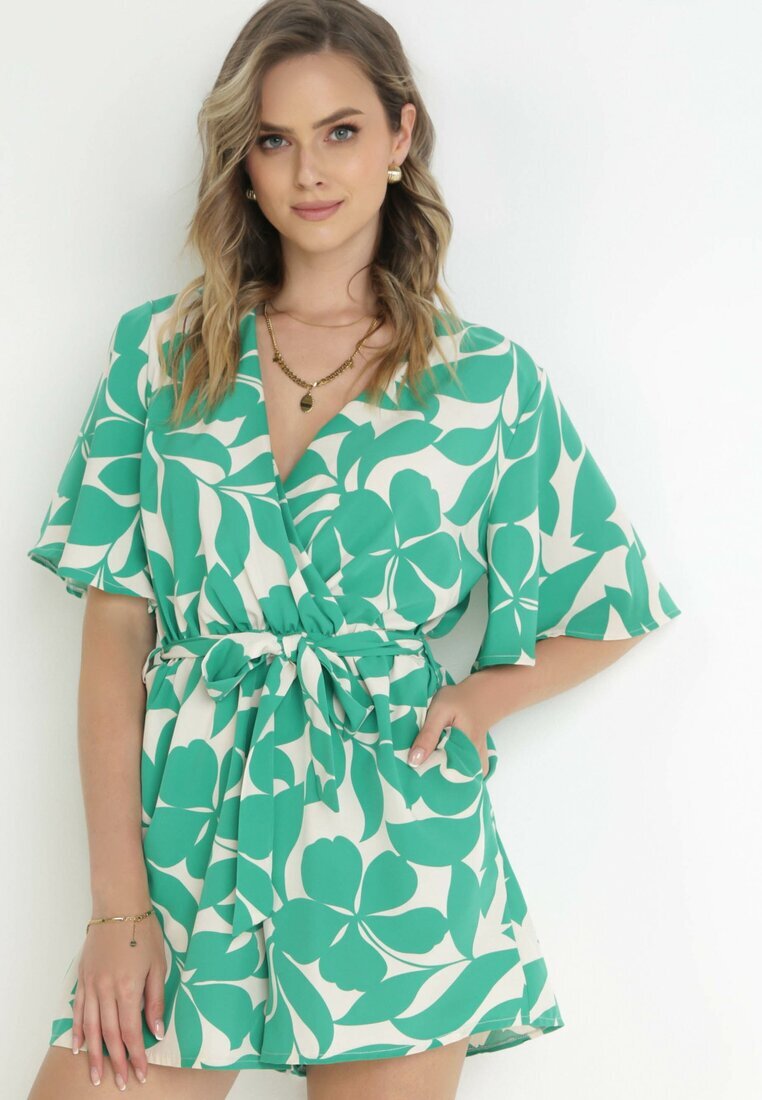 melya by melody Salopetă Verde cu pantaloni scurți și cordon legat Muana