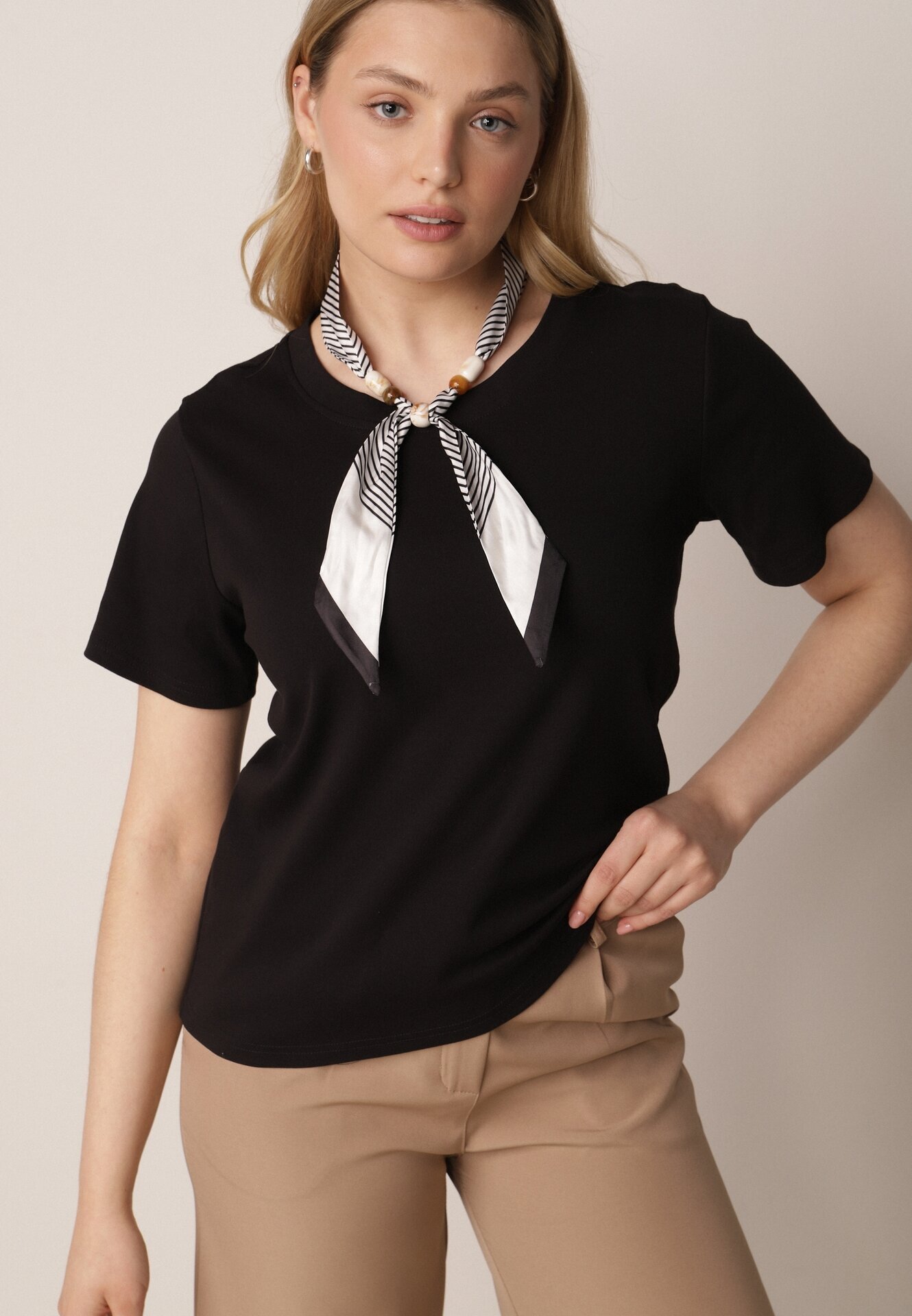 melya by melody T-shirt Negru