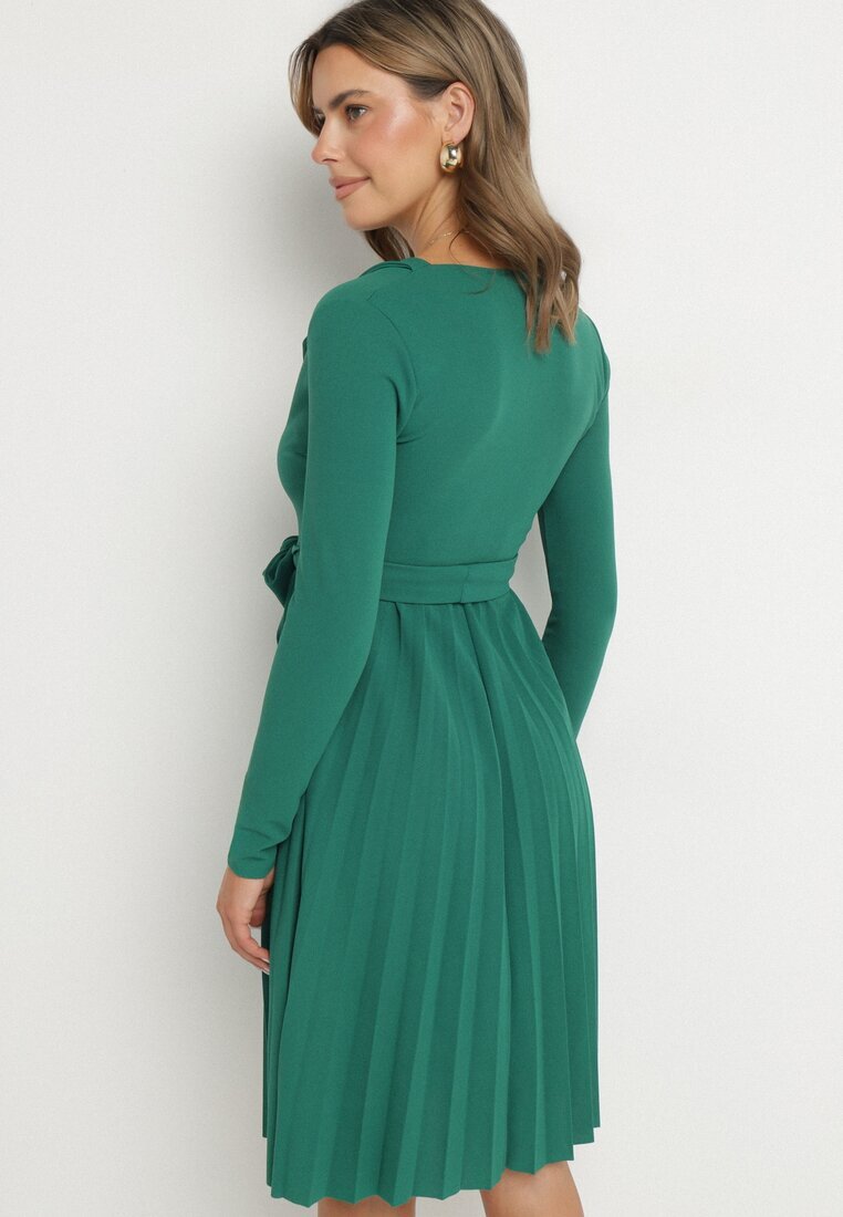 messaya Rochie Midi Verde cu tiv plisat și decolteu petrecut cu cordon din material Obebba