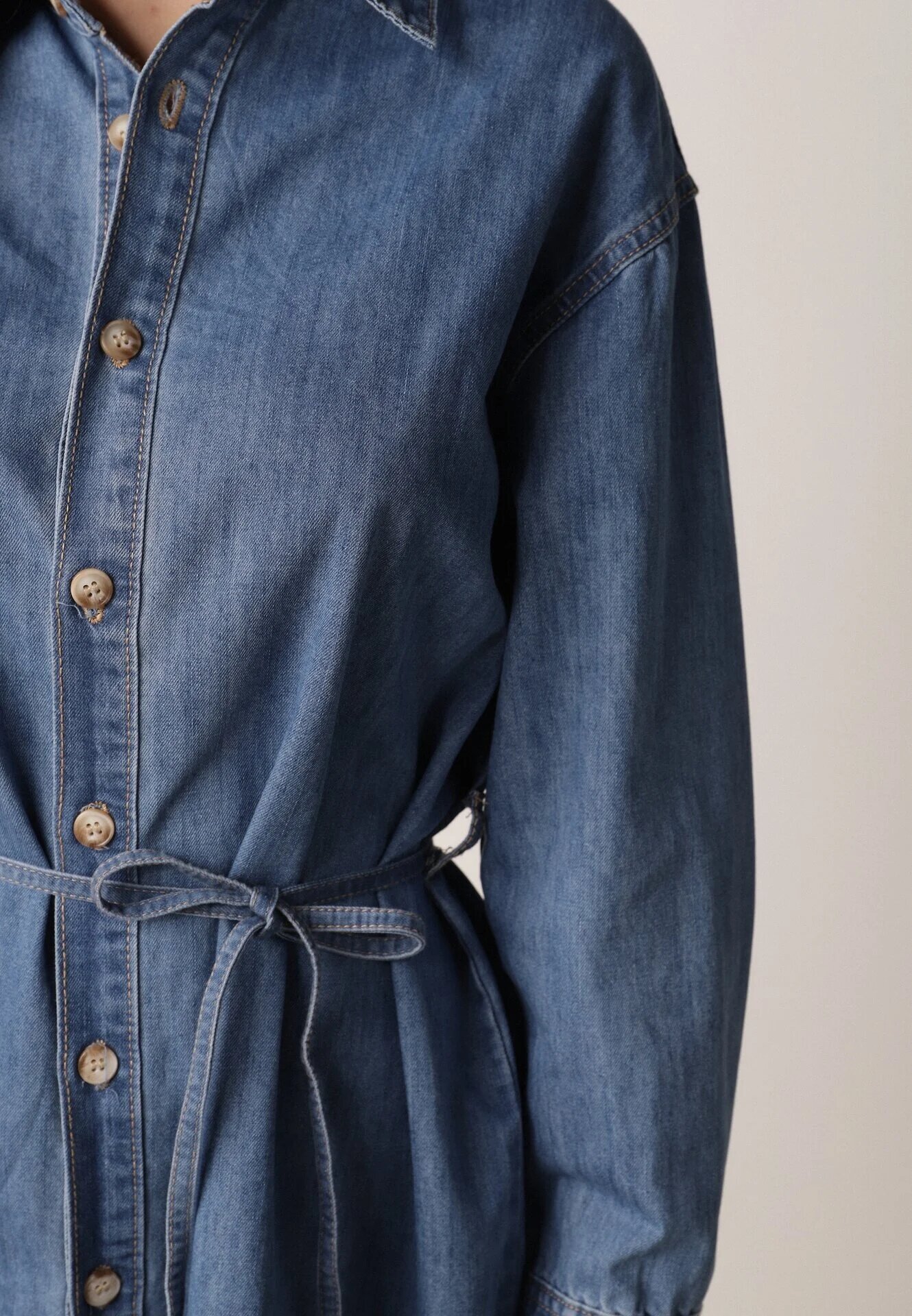 milas91 Rochie Tip cămașă Albastră Din denim cu Bumbac Decorată cu o curea Carenatesa