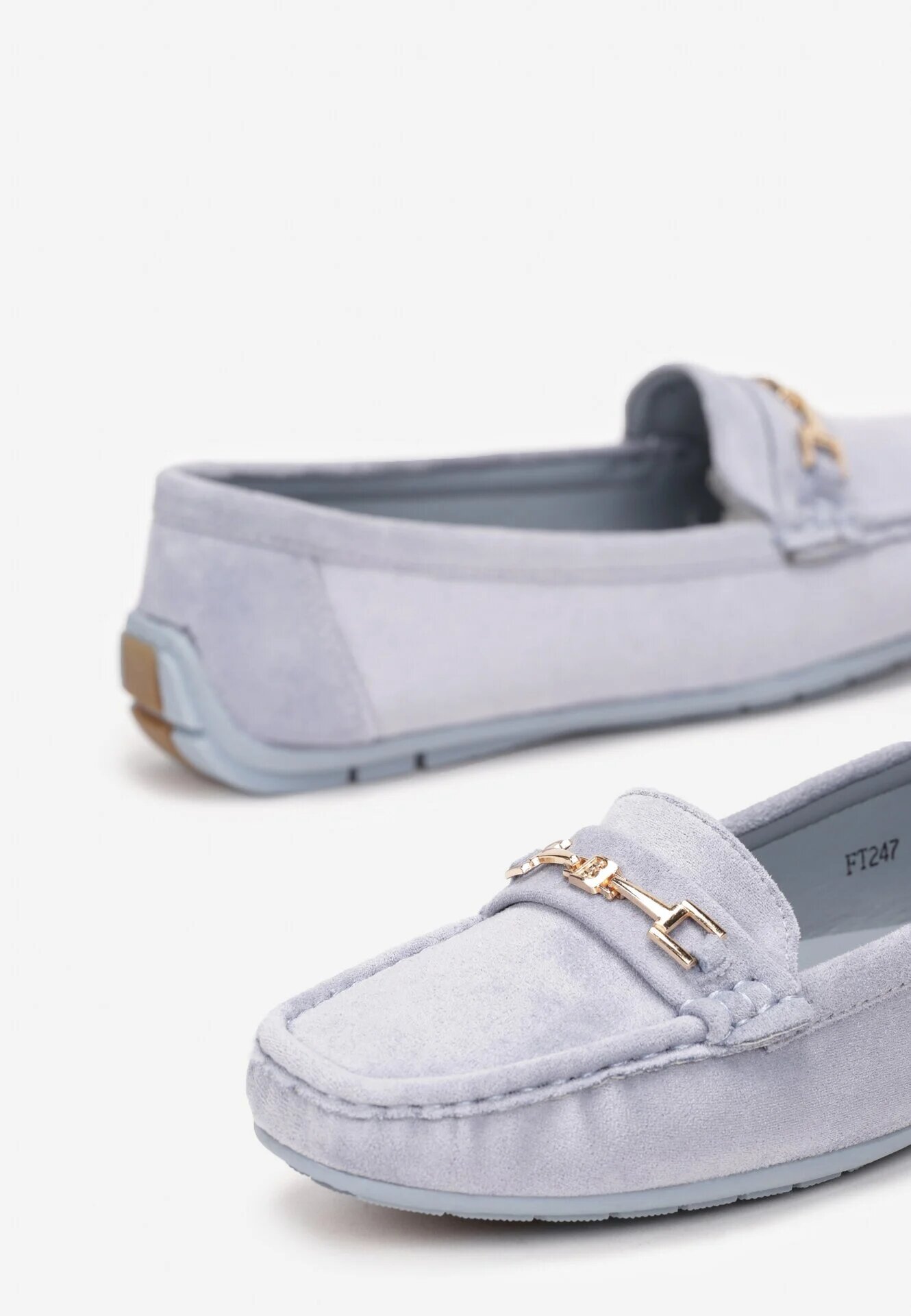  Mocasini Albastru deschis din imitație de piele întoarsă cu ornament metalic Gelalline