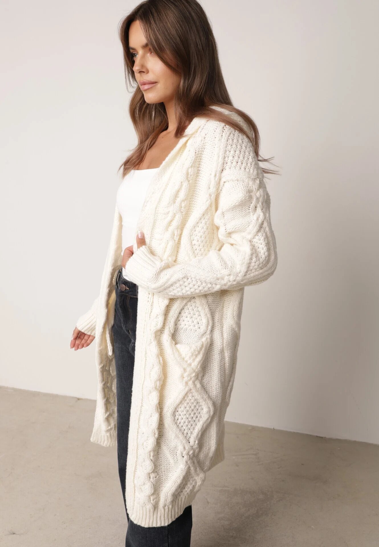 moni&co Cardigan Bej deschis Fără închidere Lung cu Glugă Wanharice