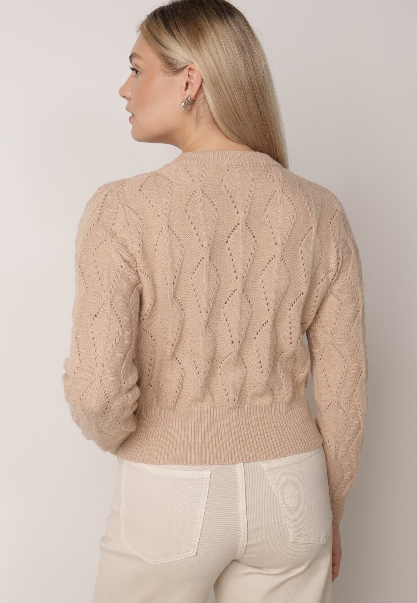 moni&co Pulover Bej cu Croi Clasic cu Flori Brodate Chasane