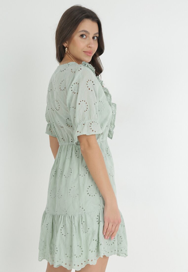 moni&co Rochie Verde din țesătură ajurată cu elastic în talie și volane Culissa