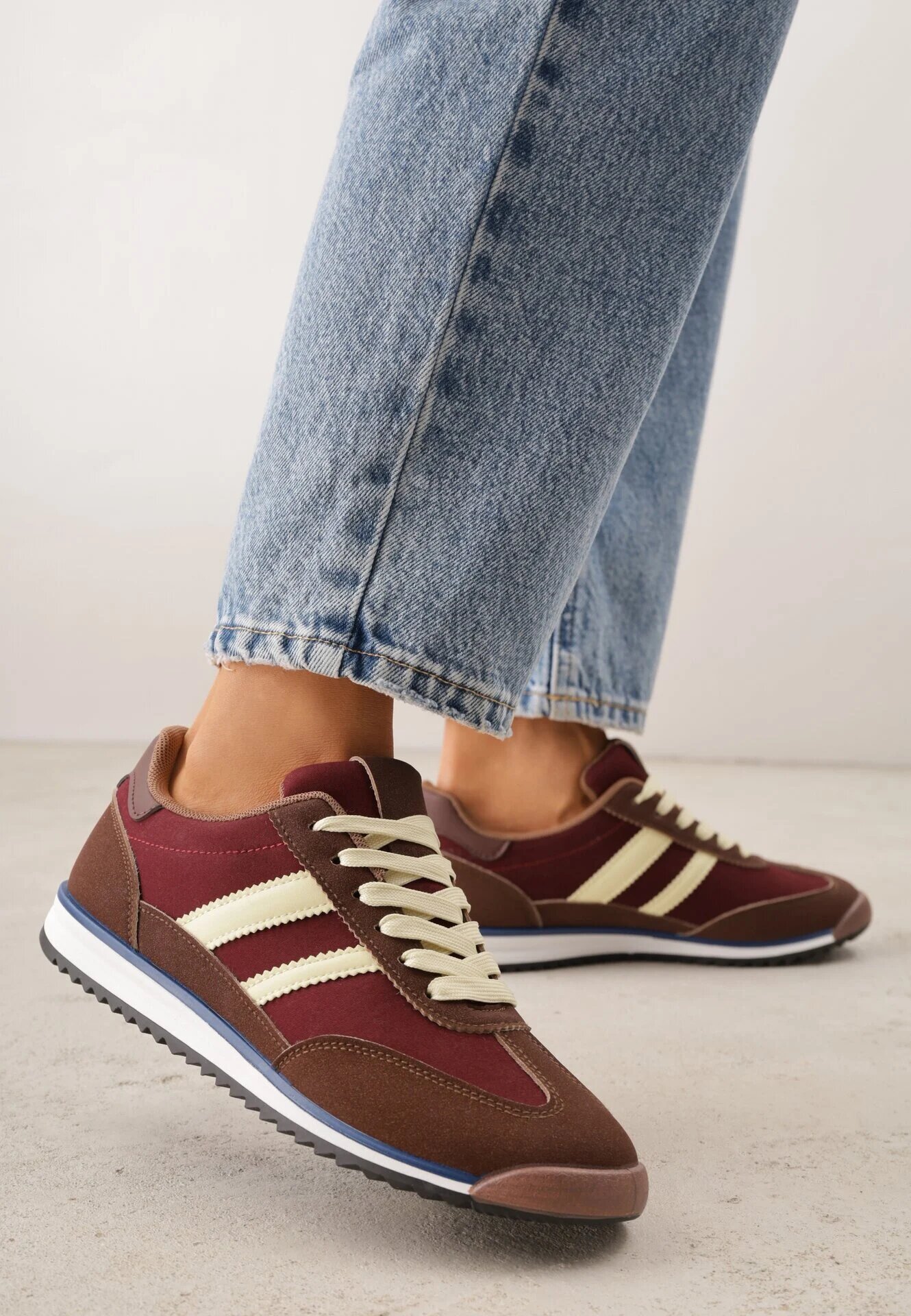 mulanka Adidași Maro cu Model Geometric Jannata