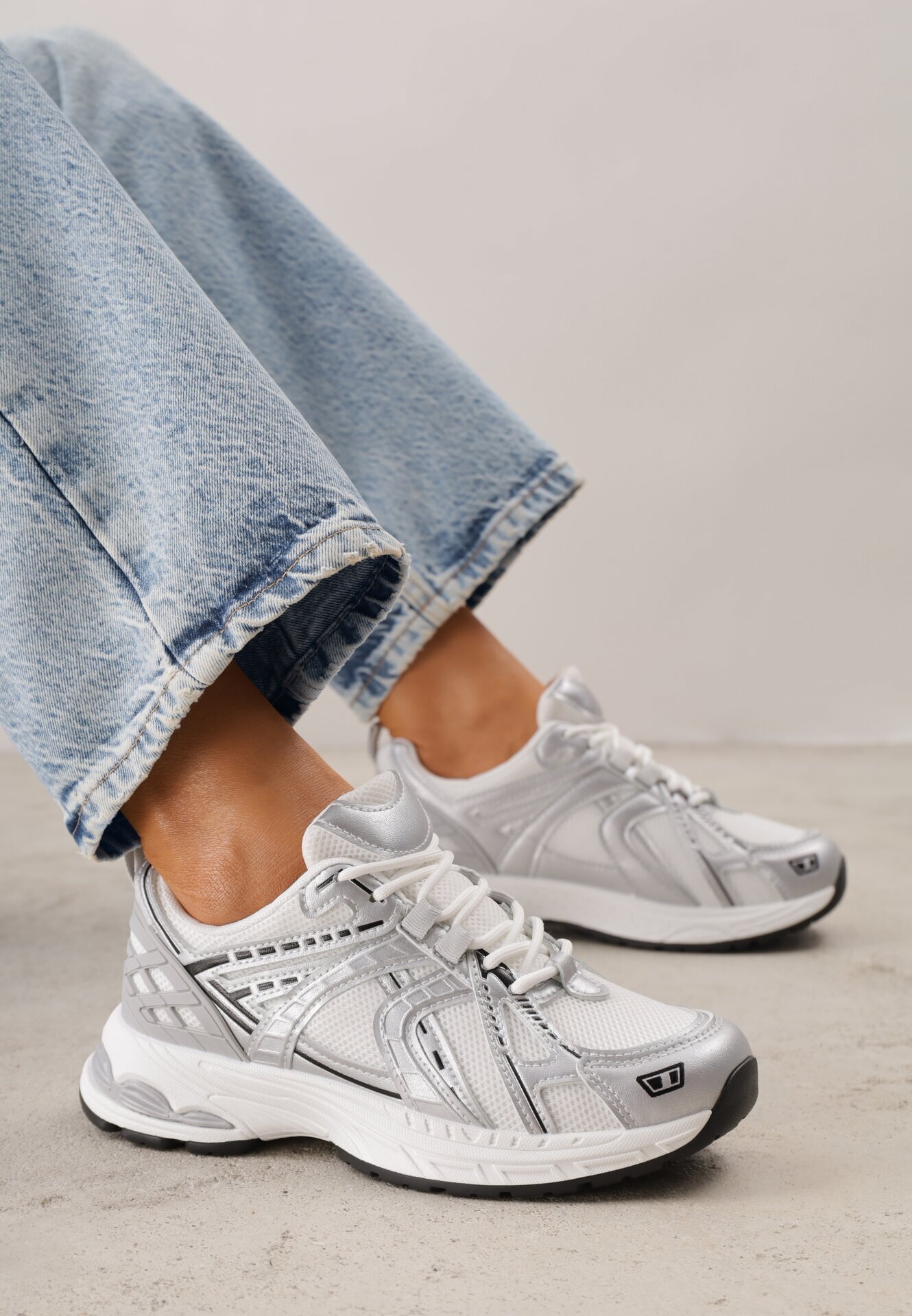 mulanka Sneakers din plasă cu talpă din spumă cu cusături decorative Faria Albi